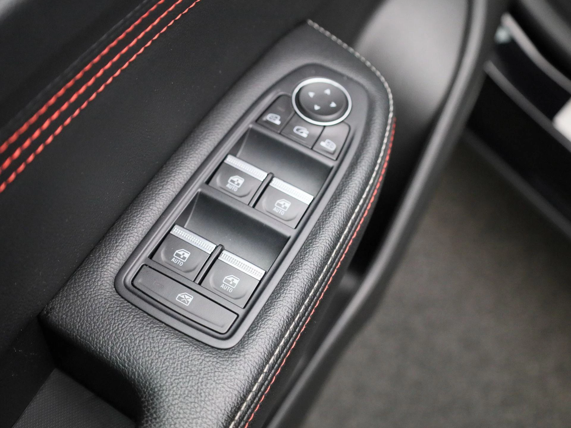 Renault-Arkana-image-28