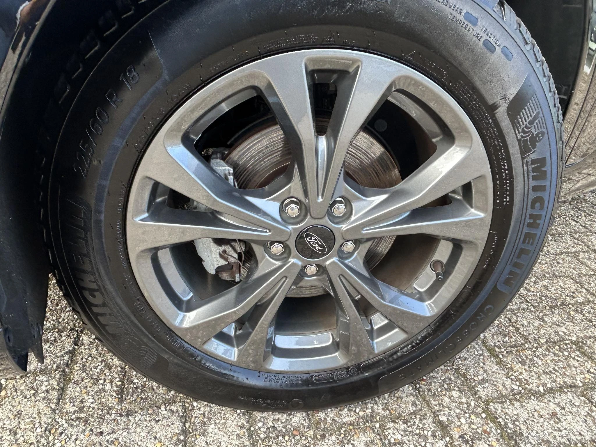 Ford-Kuga-image-8