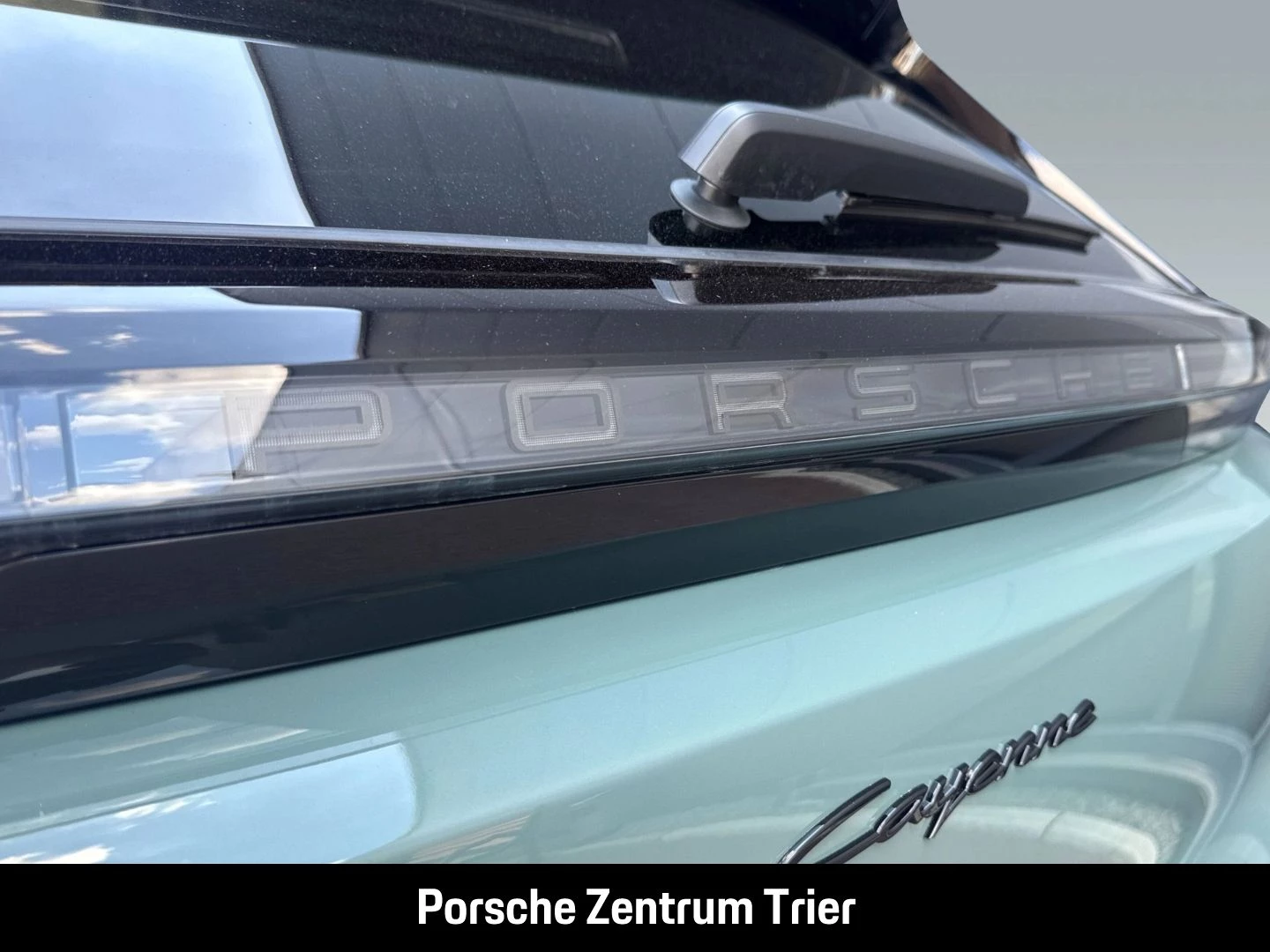 Porsche Cayenne Electric HA-Lenkung Head-Up BOSE 21-Zoll -