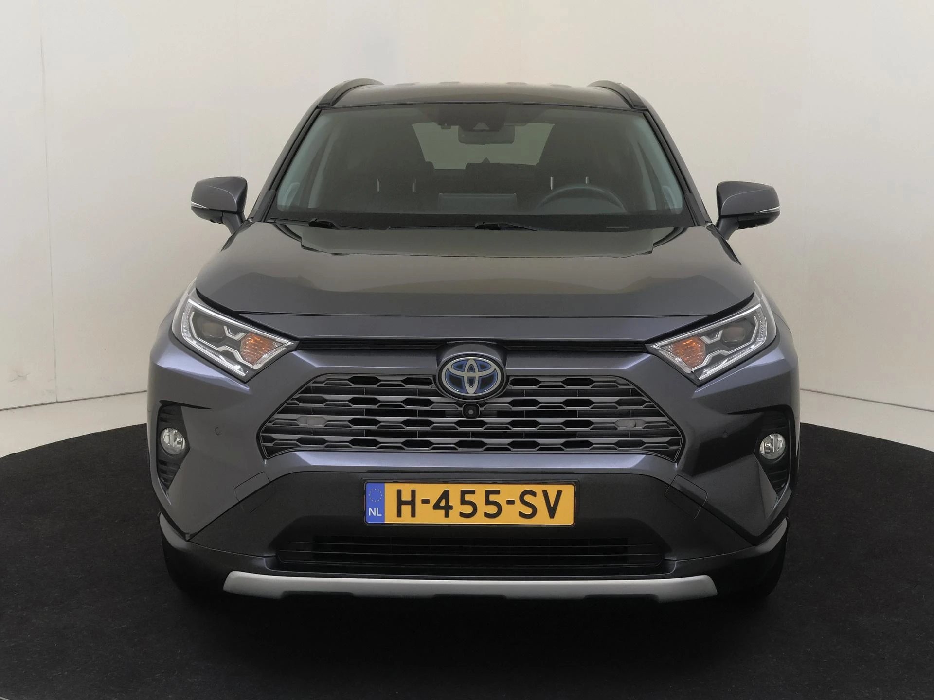 Toyota-RAV4-image-5