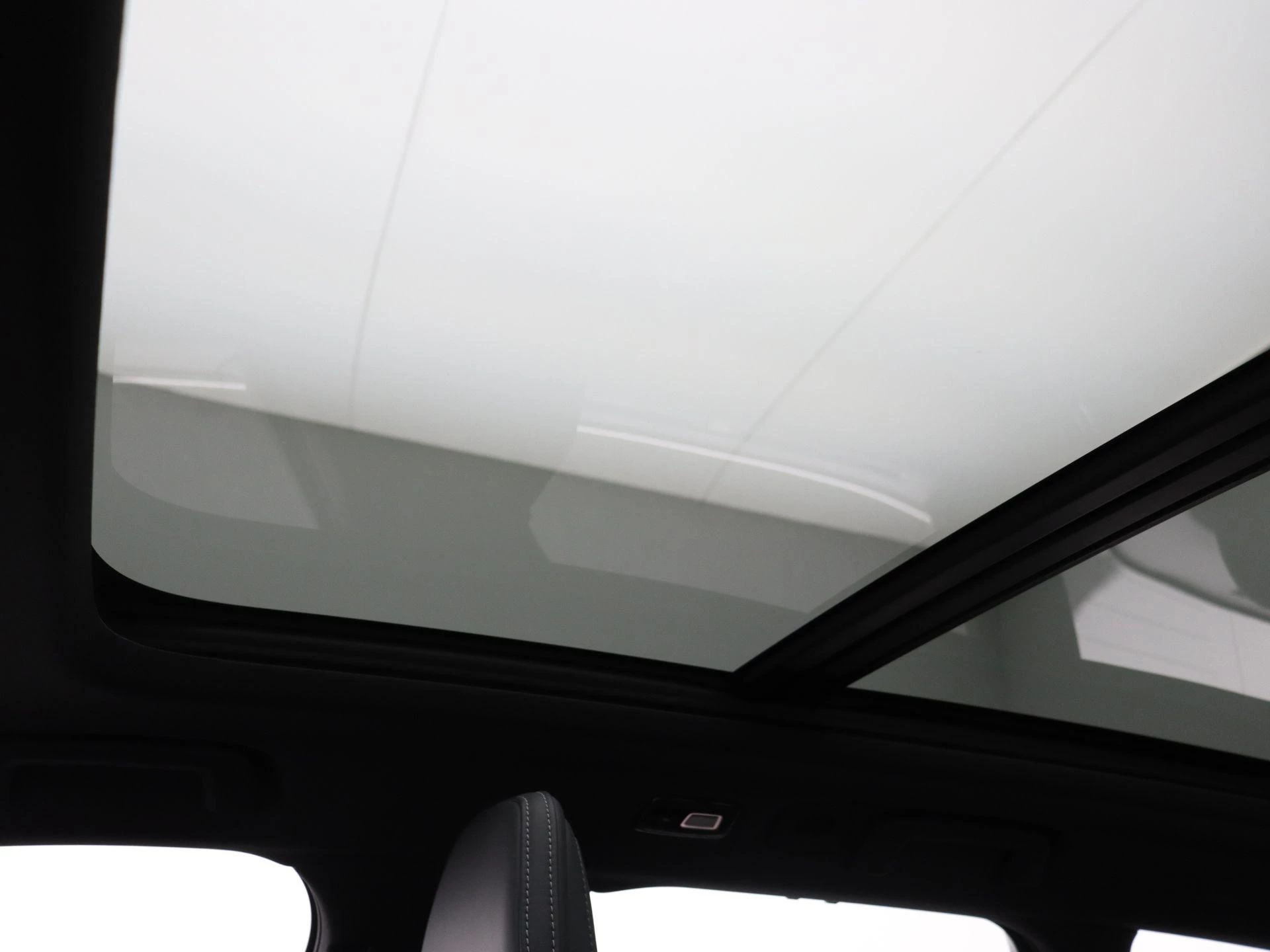 Volvo-V90-image-18