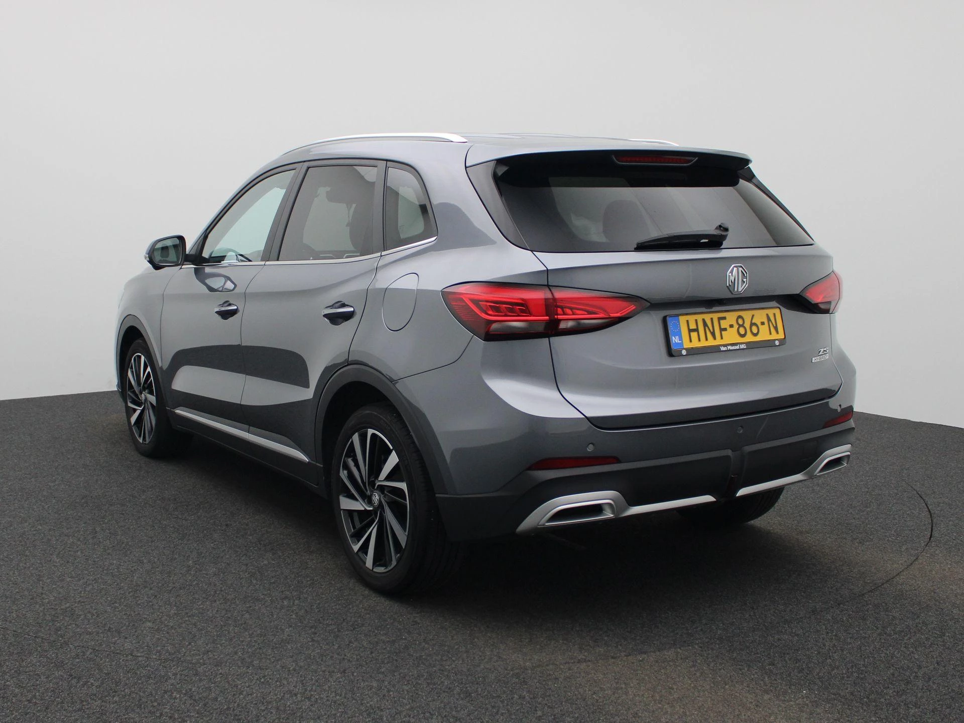 MG-ZS-image-1
