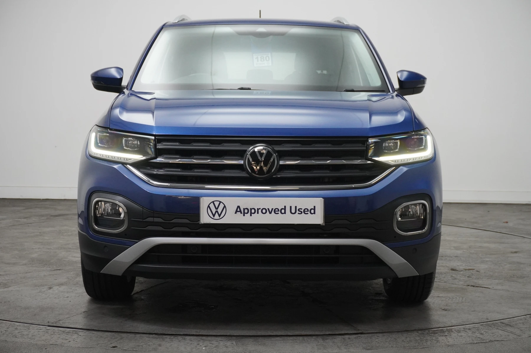 Volkswagen-T-Cross-image-6