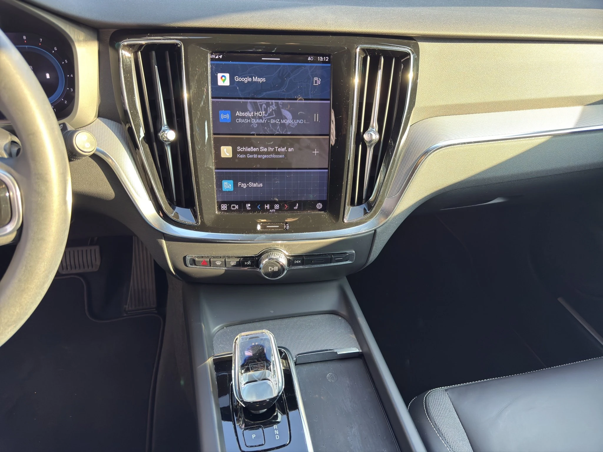 Volvo V60 B3 Plus Dark