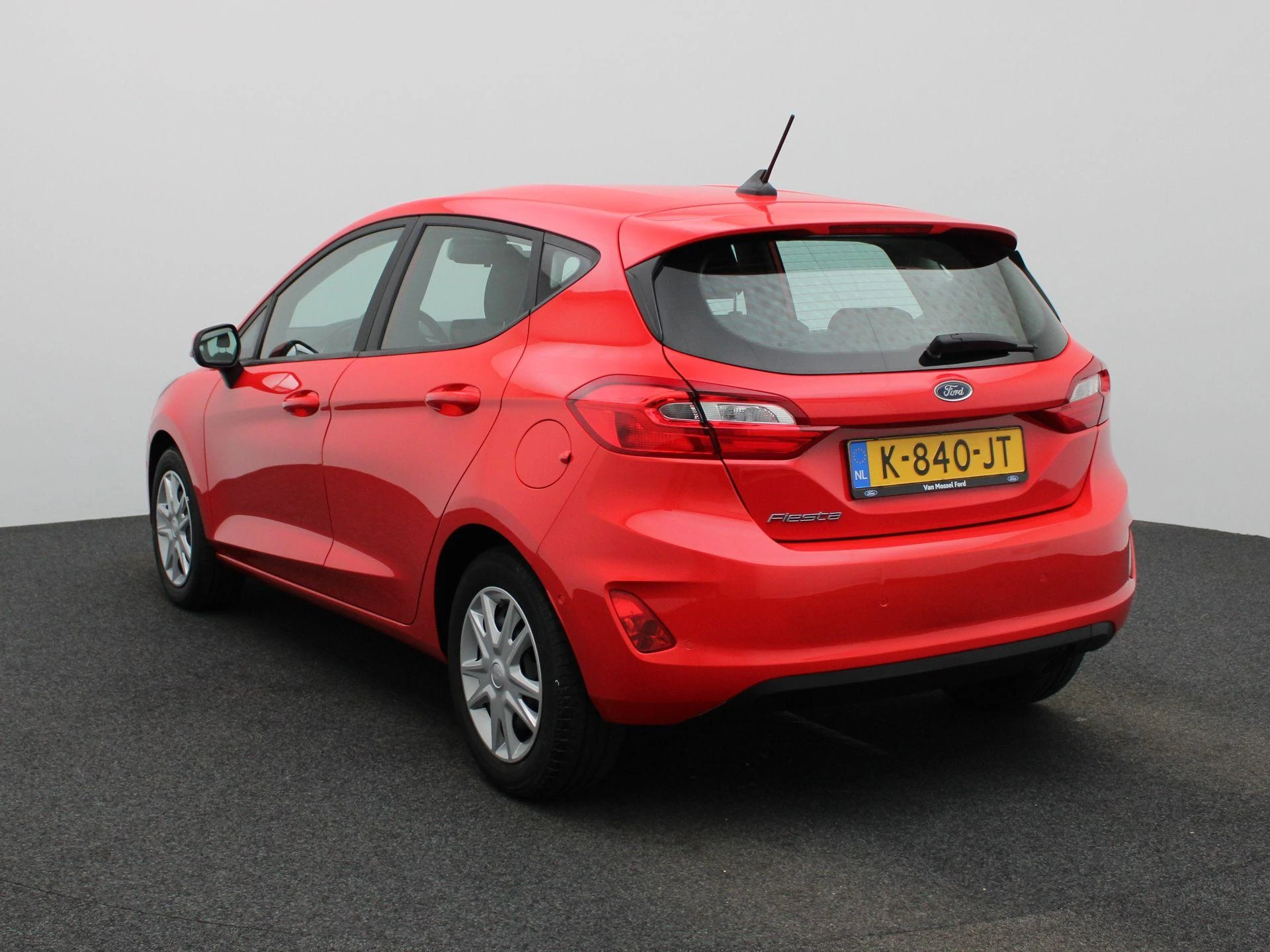 Ford-Fiesta-image-1