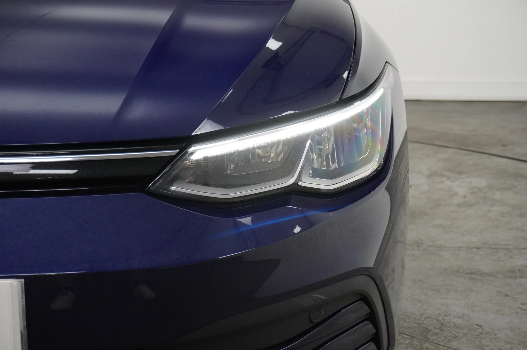 Volkswagen-Golf-image-44