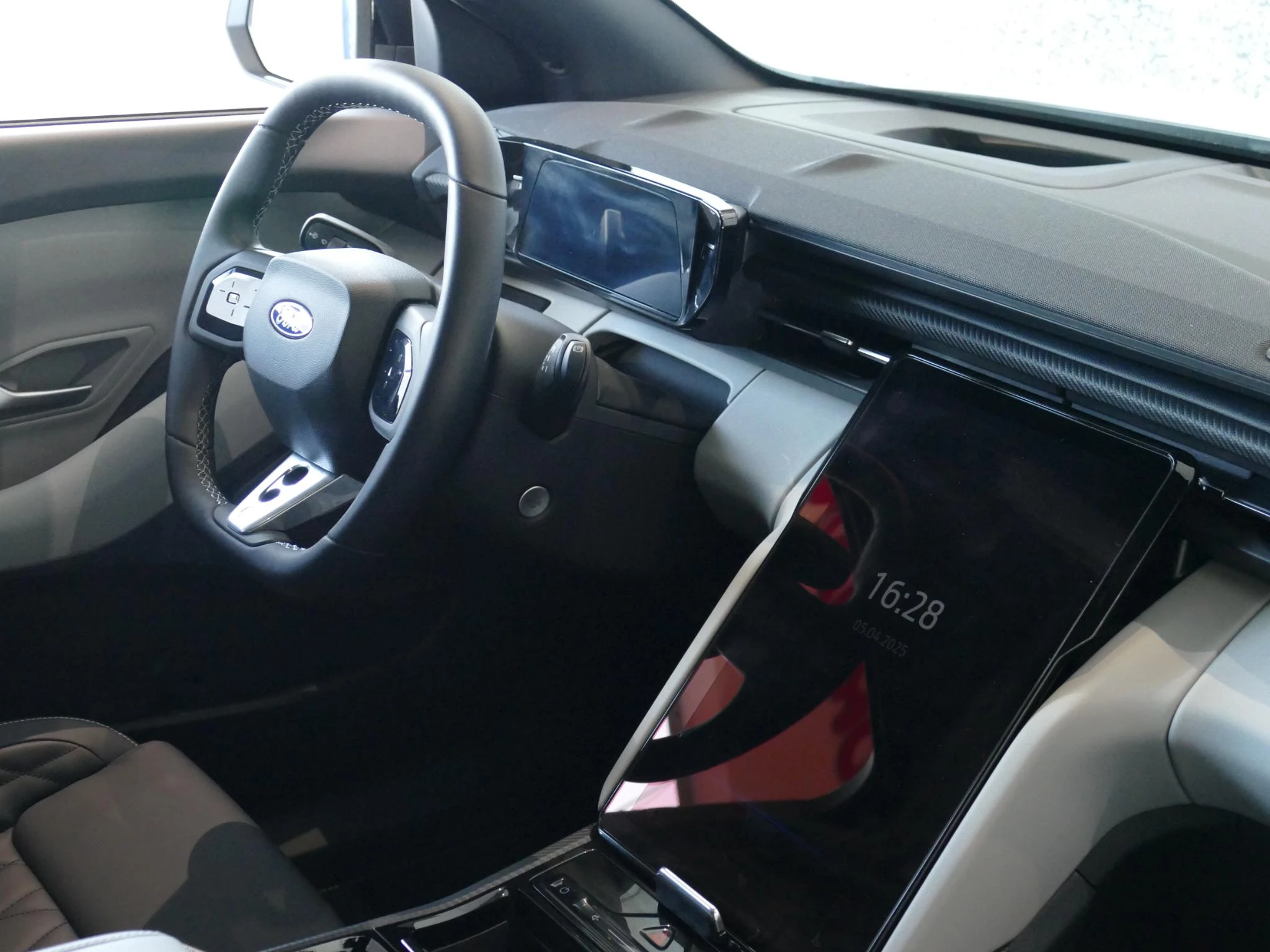 Ford Capri Premium Extended Range RWD 77 kWh