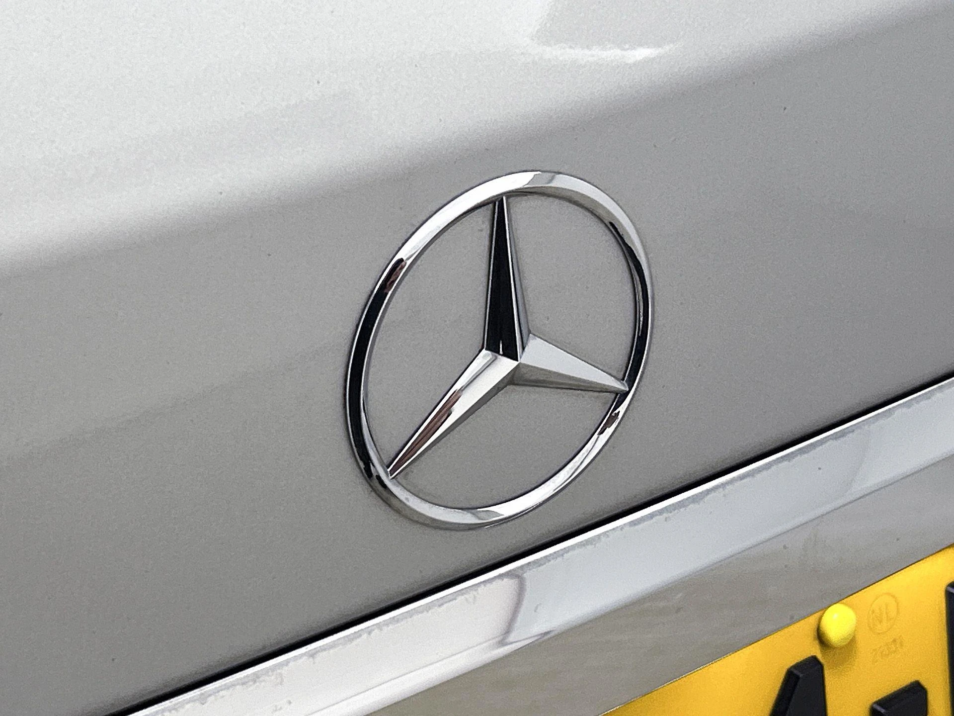 Mercedes-Benz-B-Klasse-image-30