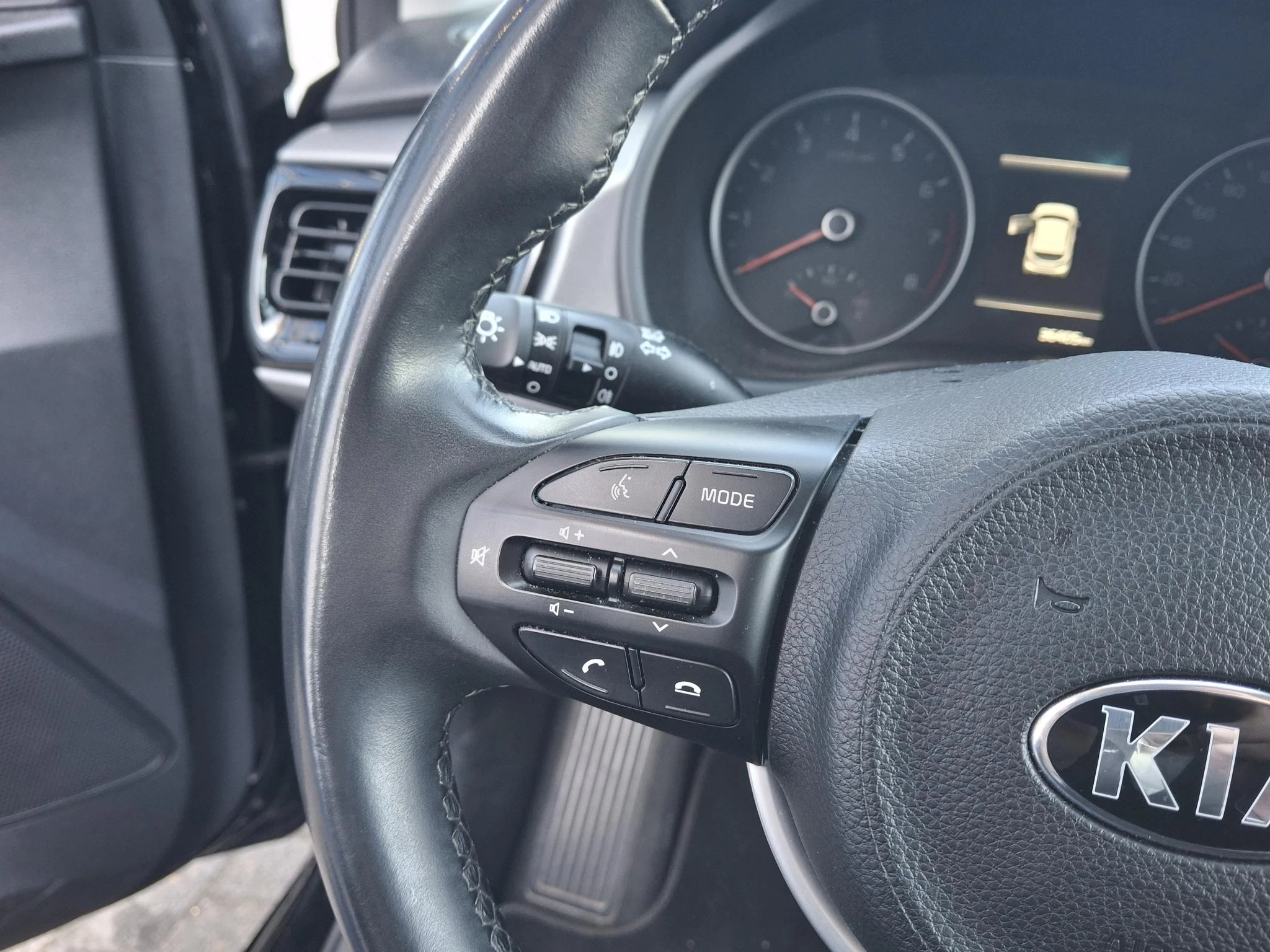 Kia-Rio-image-11