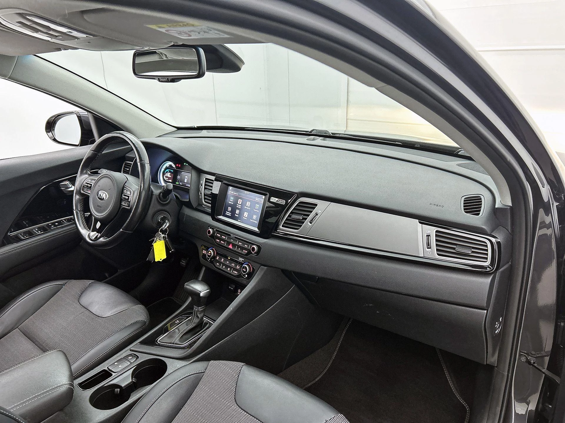 Kia-Niro-image-21