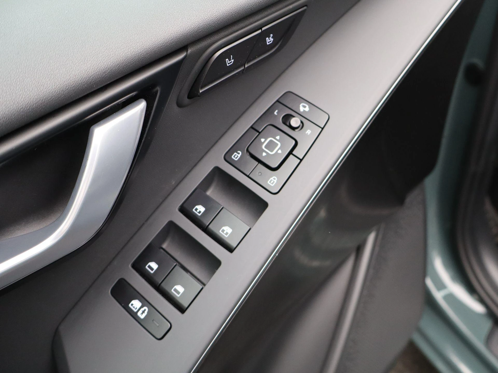 Kia Niro 1.6 GDi Hybrid Launch Edition