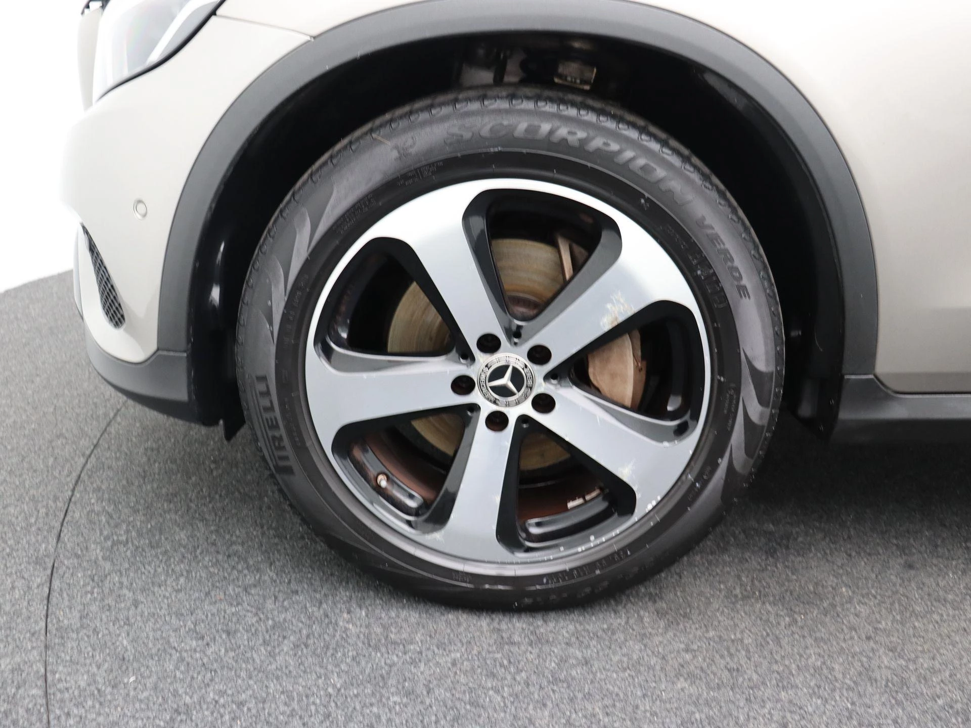 Mercedes-Benz GLC 250 4MATIC + LEDER + LED + TREKHAAK +