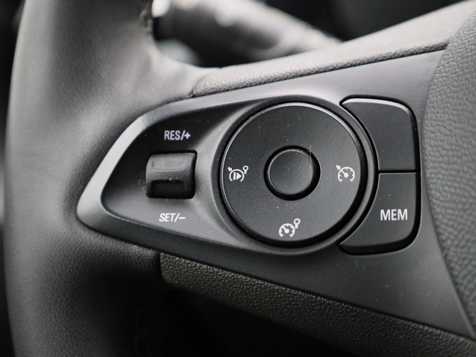 Opel-Corsa-e-image-18