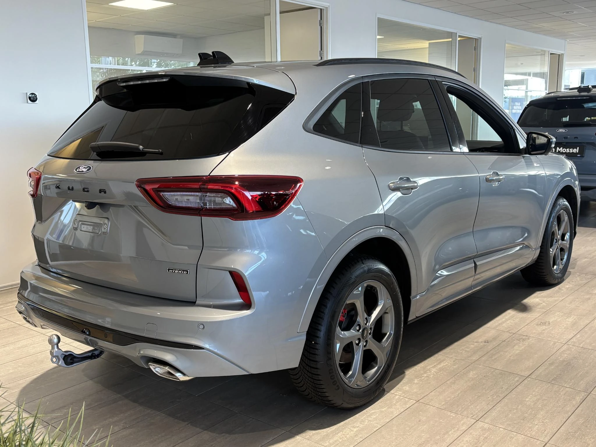 Ford-Kuga-image-3