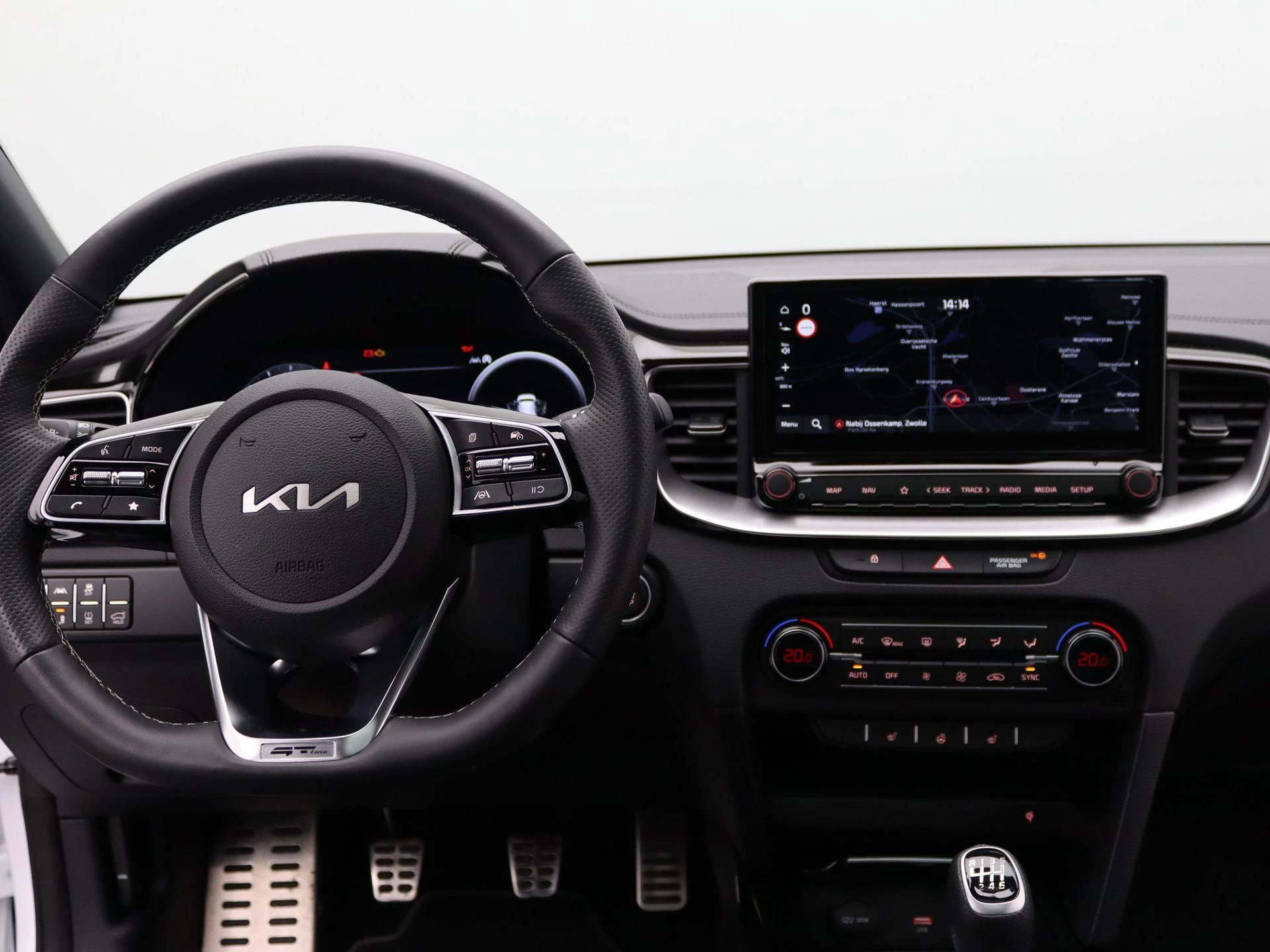 Kia-Ceed Sportswagon-image-8