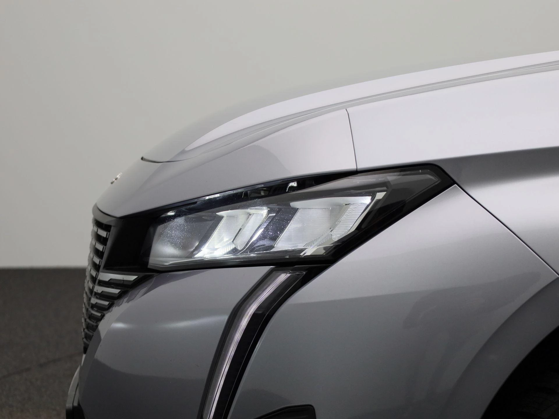 Peugeot-308-image-14