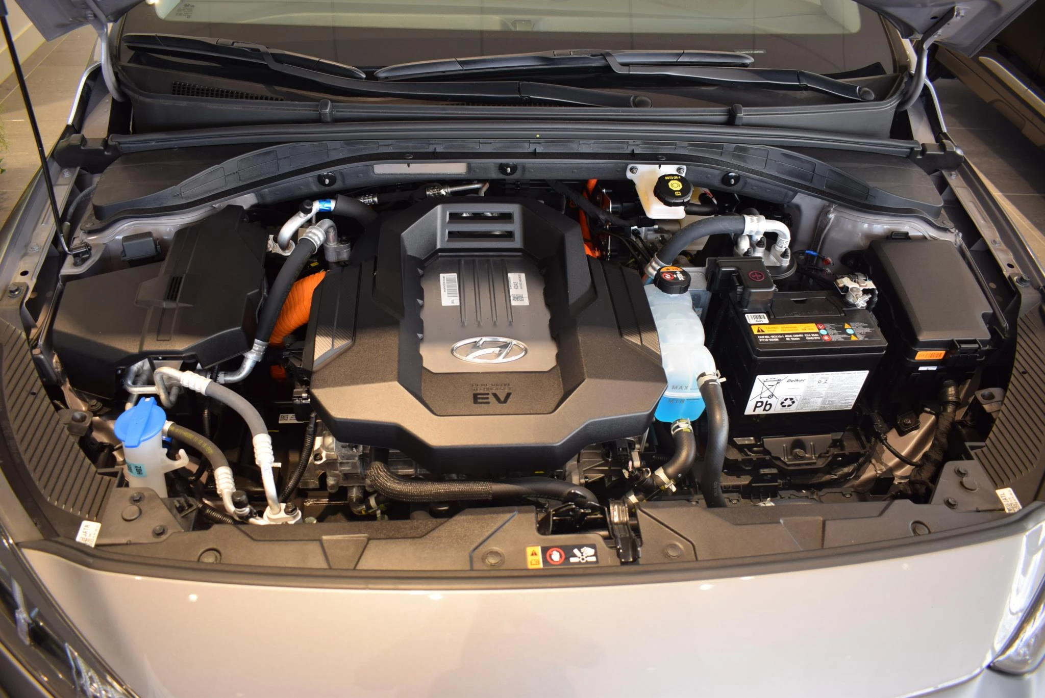 Hyundai-IONIQ-image-14