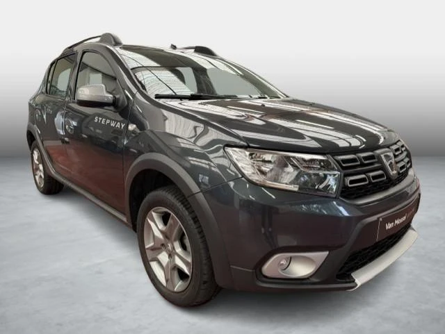 Dacia-Sandero Stepway-image-2