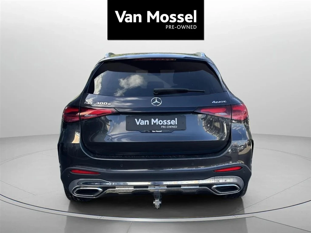 Mercedes-Benz-GLC-image-5
