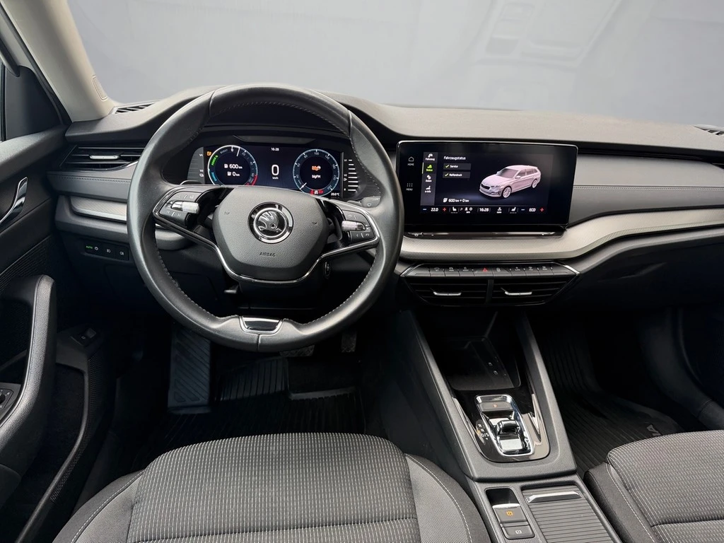 Škoda-Octavia-image-9