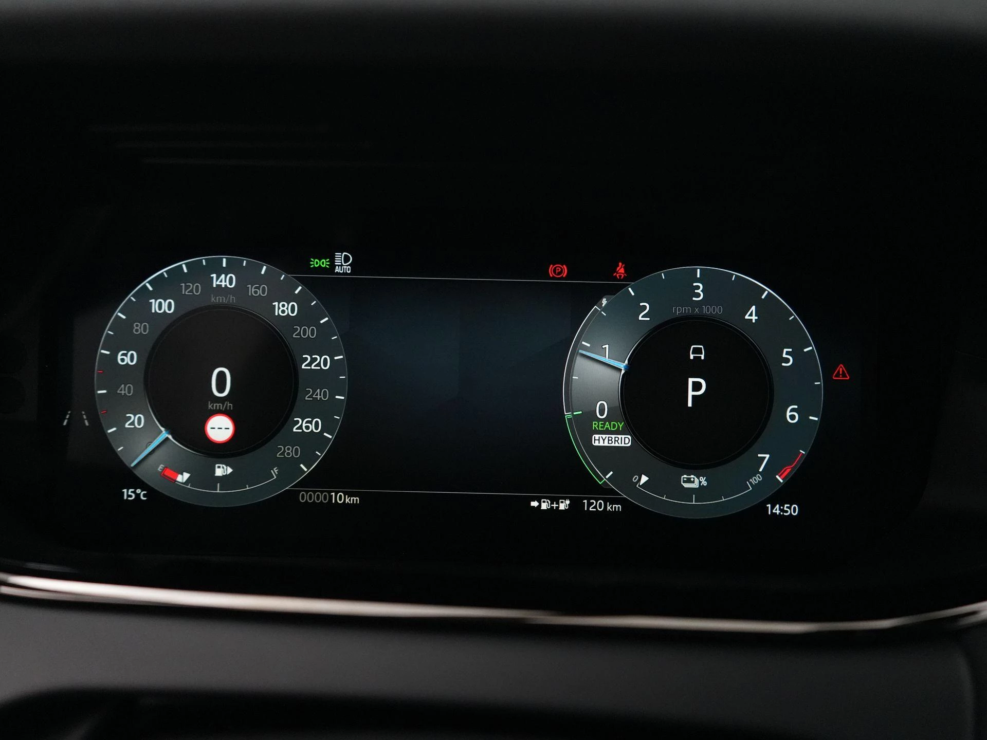 Land Rover-Range Rover Evoque-image-9