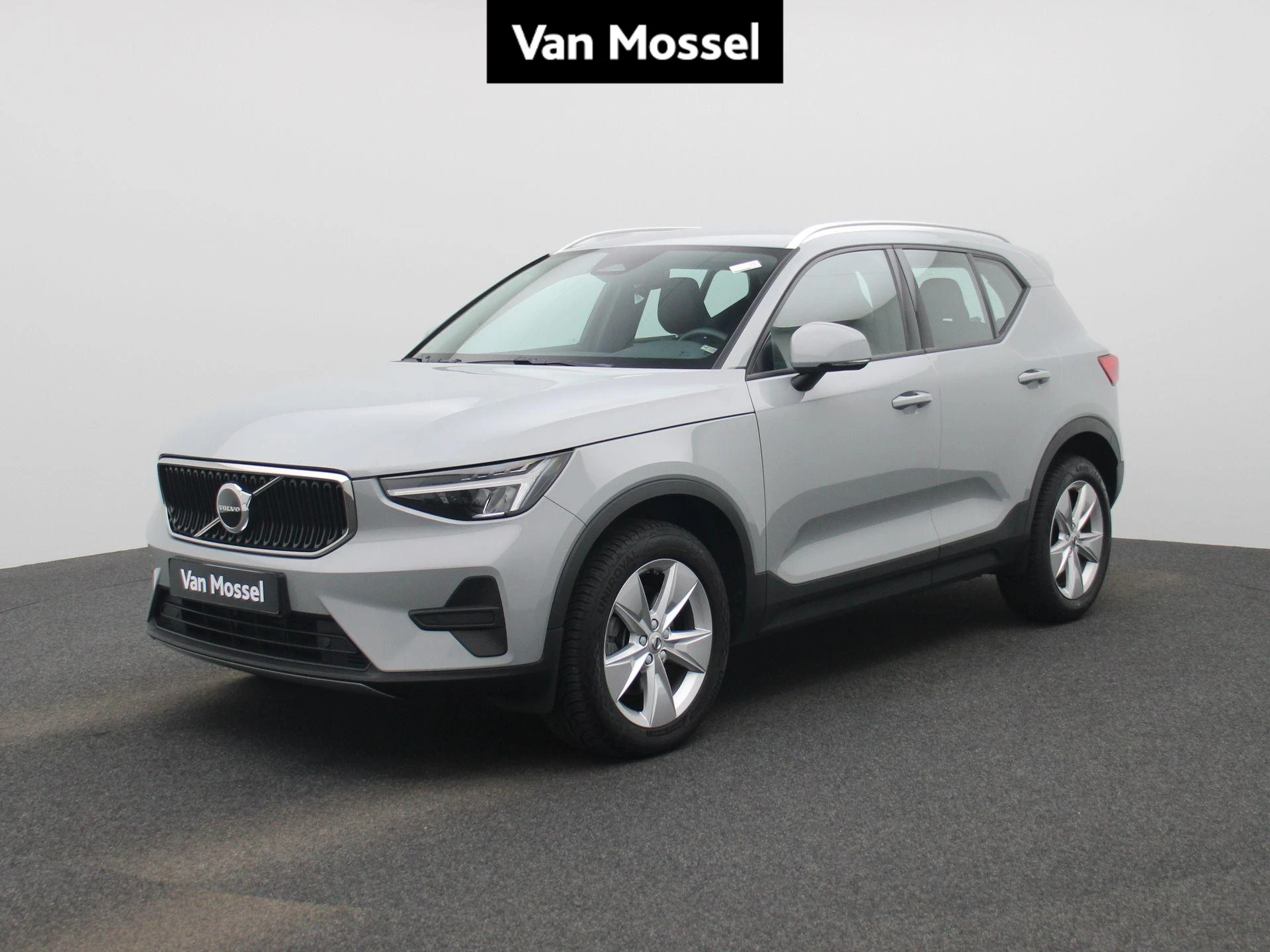 Volvo-XC40-image-0