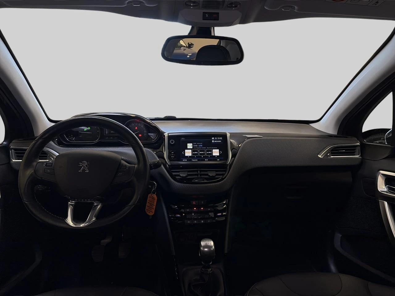 Peugeot-2008-image-12