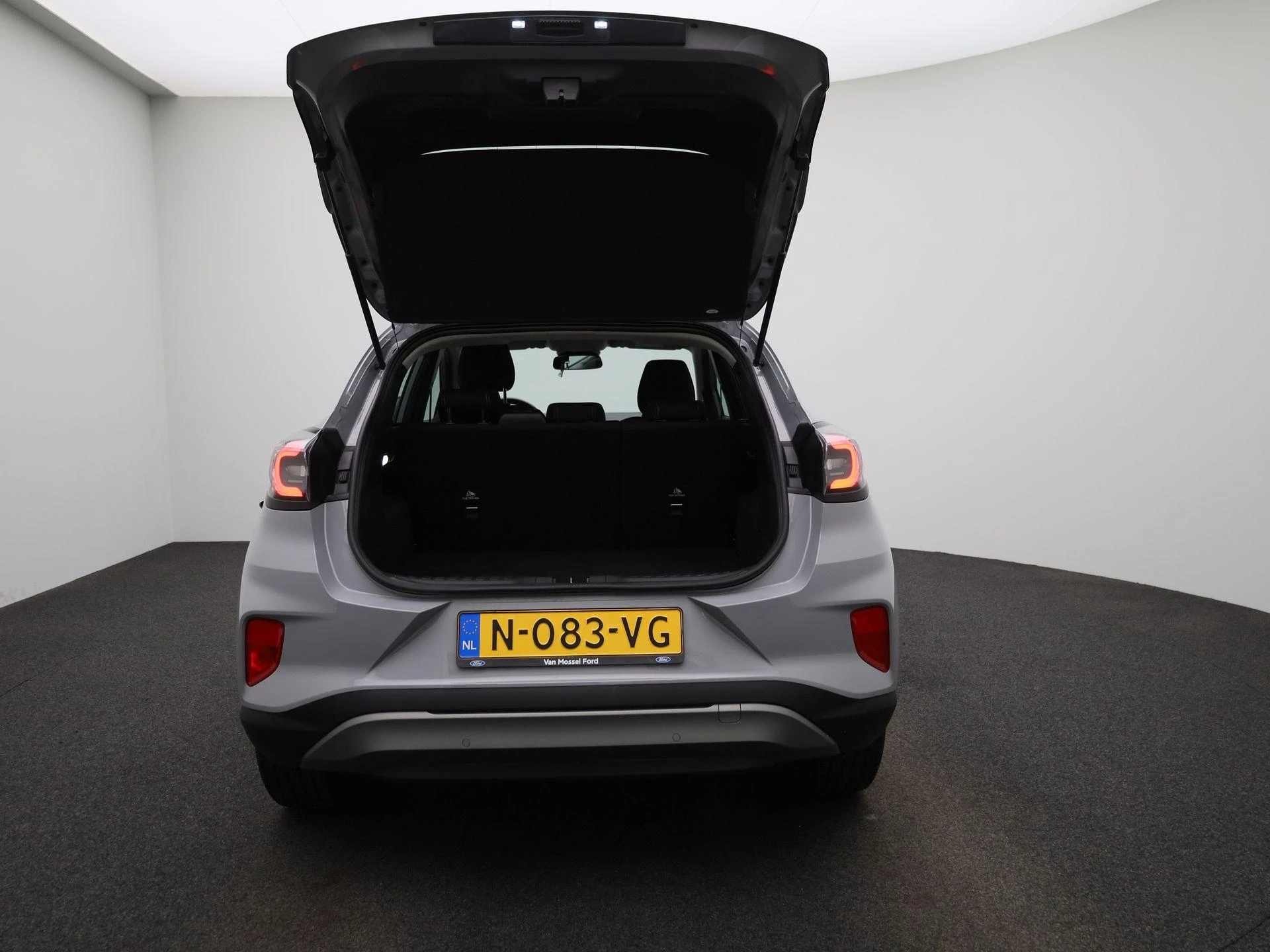 Ford Puma 1.0 EcoBoost Hybrid Titanium