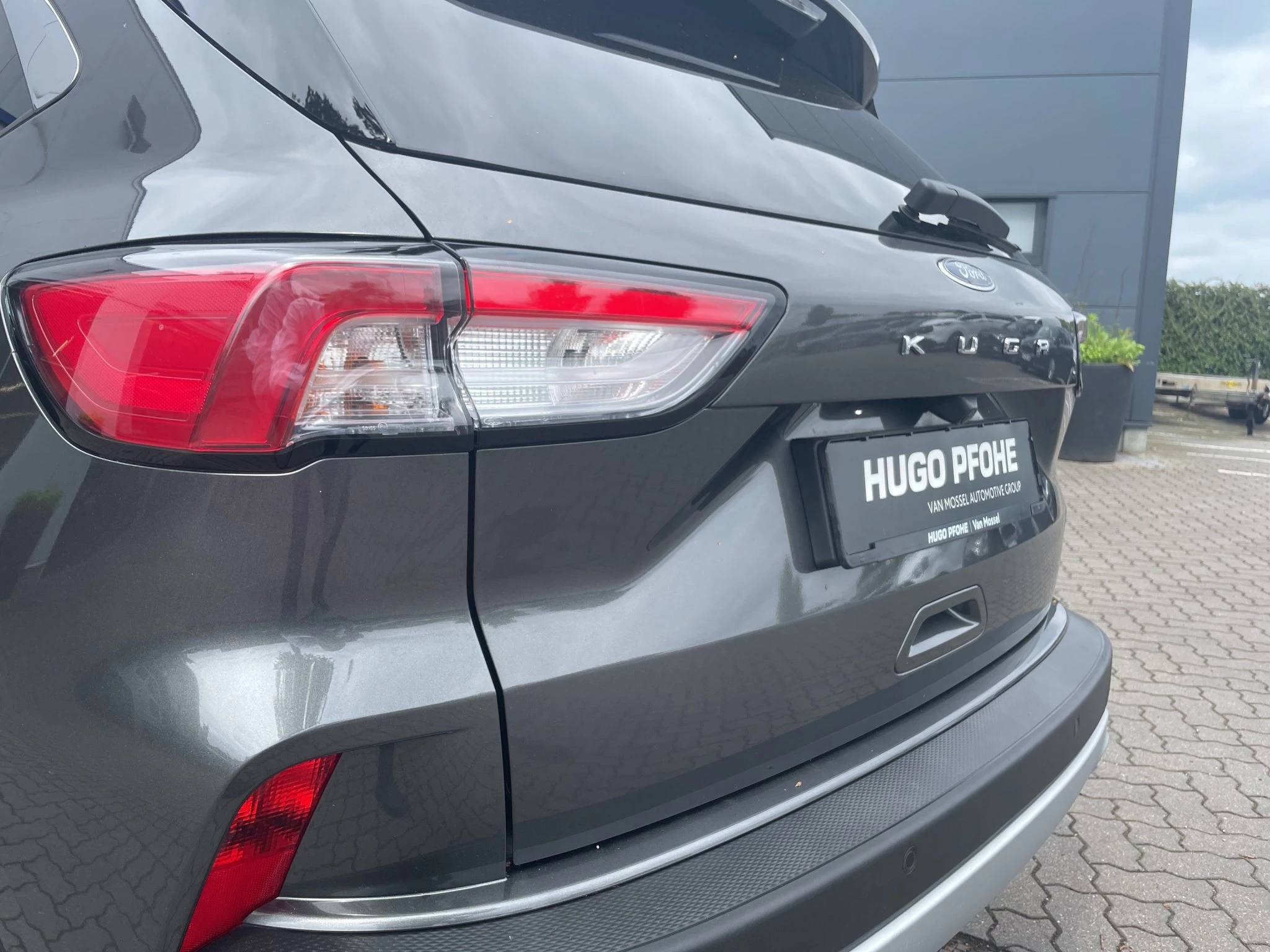 Ford Kuga Titanium NAVI | WINTER-PAKET | WINTERRÄDER
