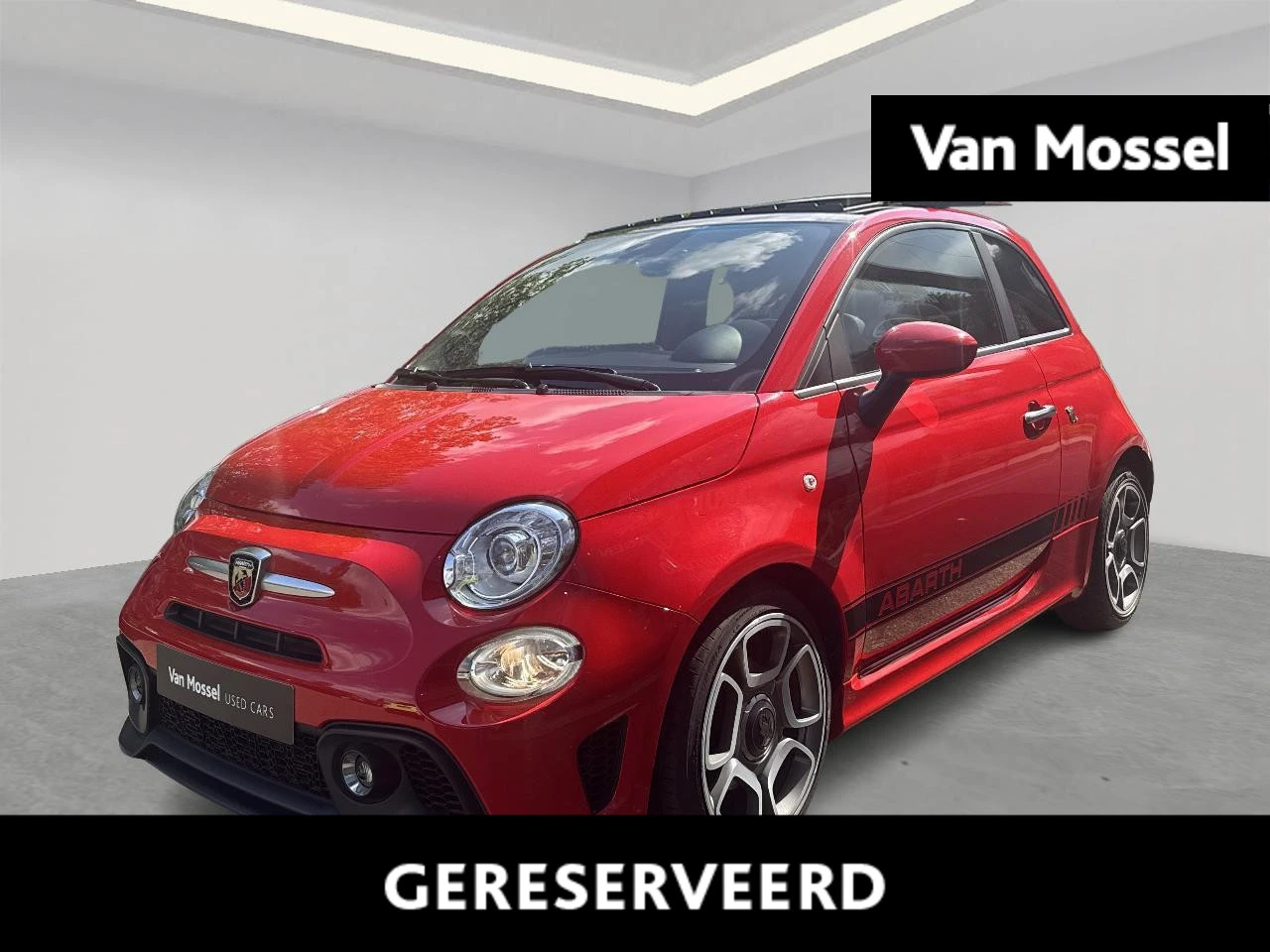 Abarth-595-image-0
