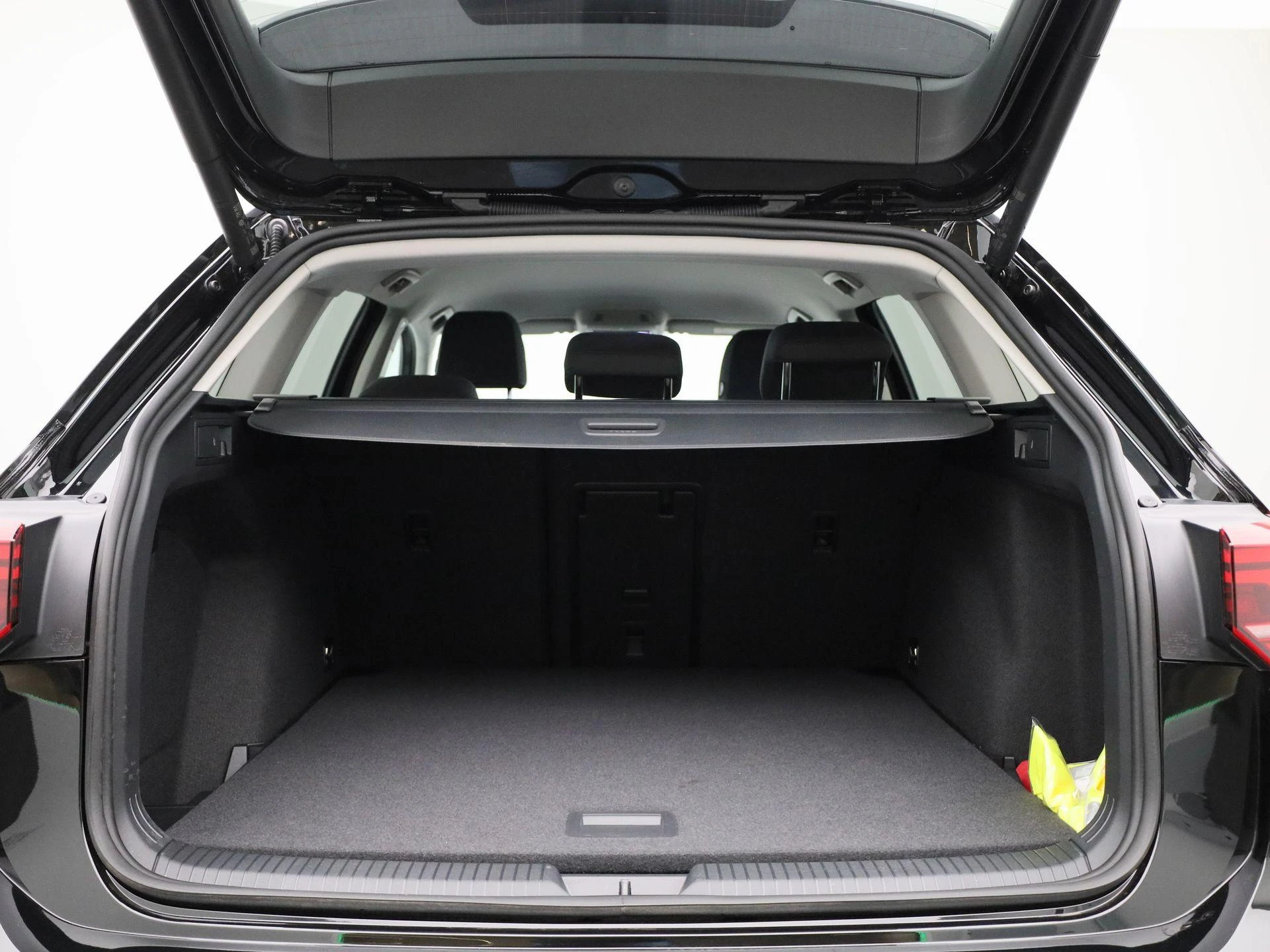 Volkswagen Golf - 14