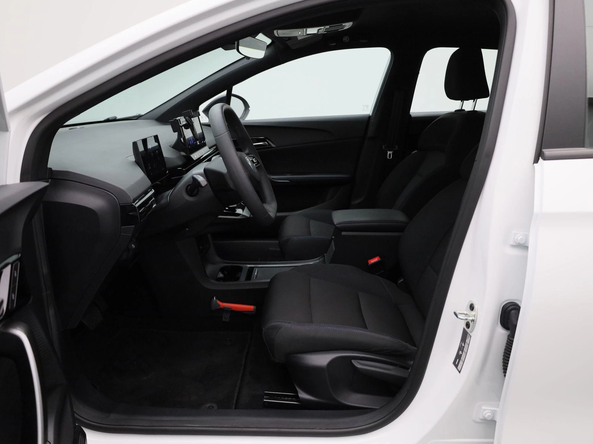 MG-MG4 EV-image-8