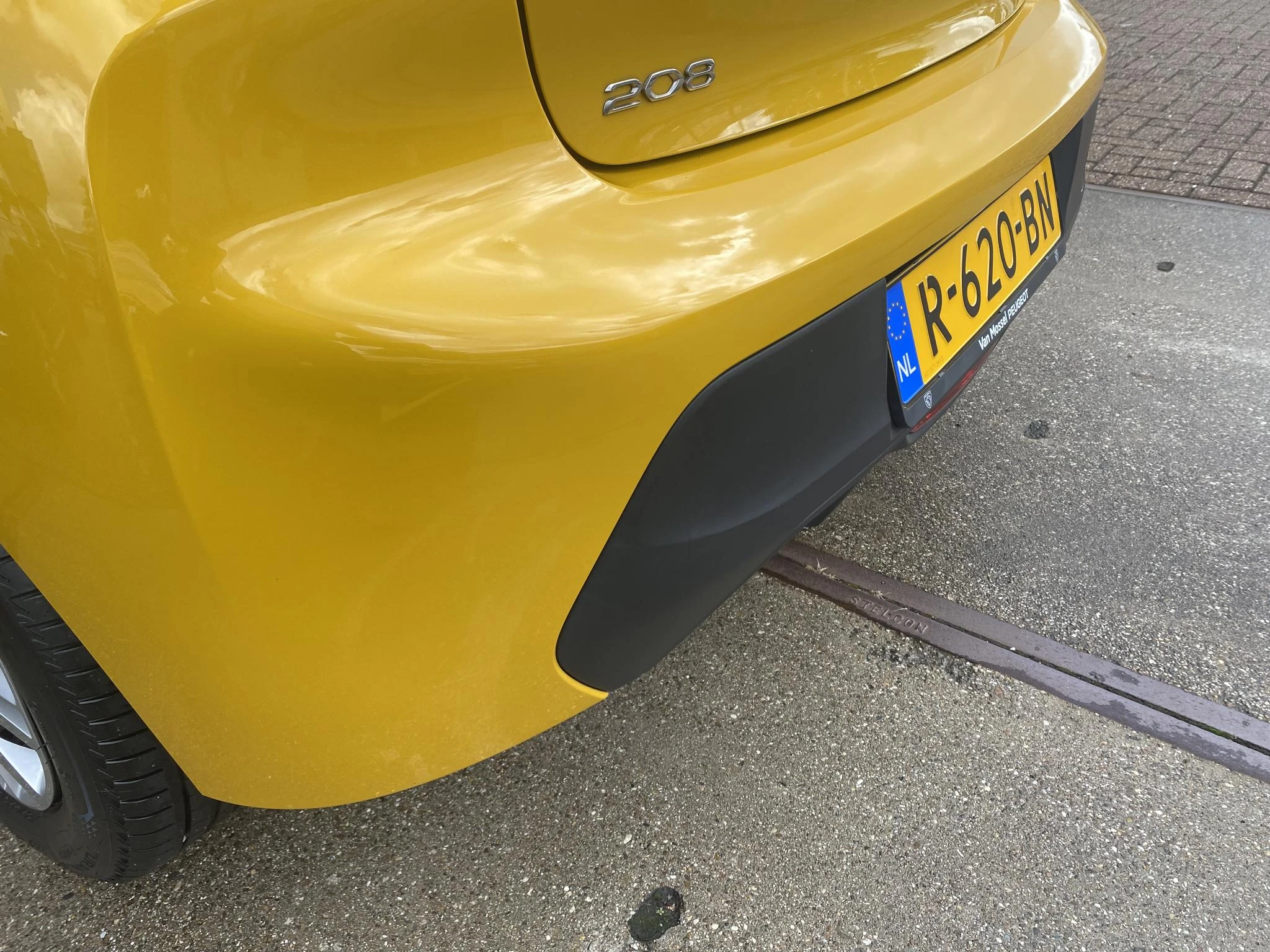 Peugeot-208-image-28