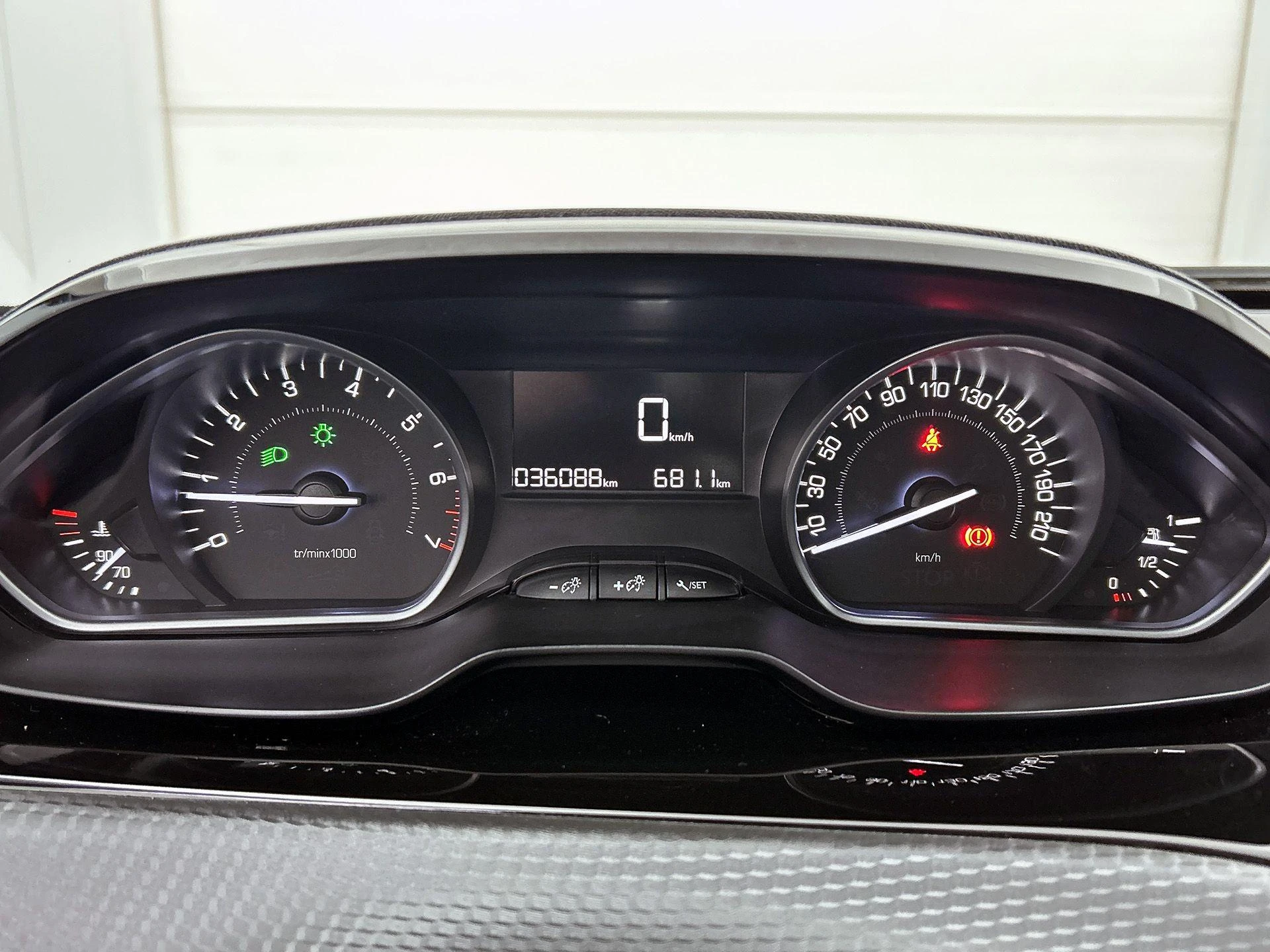 Peugeot-2008-image-11