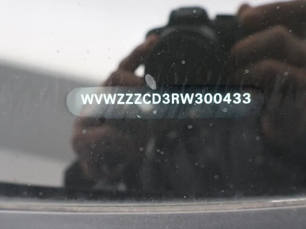 Volkswagen-Golf-image-6