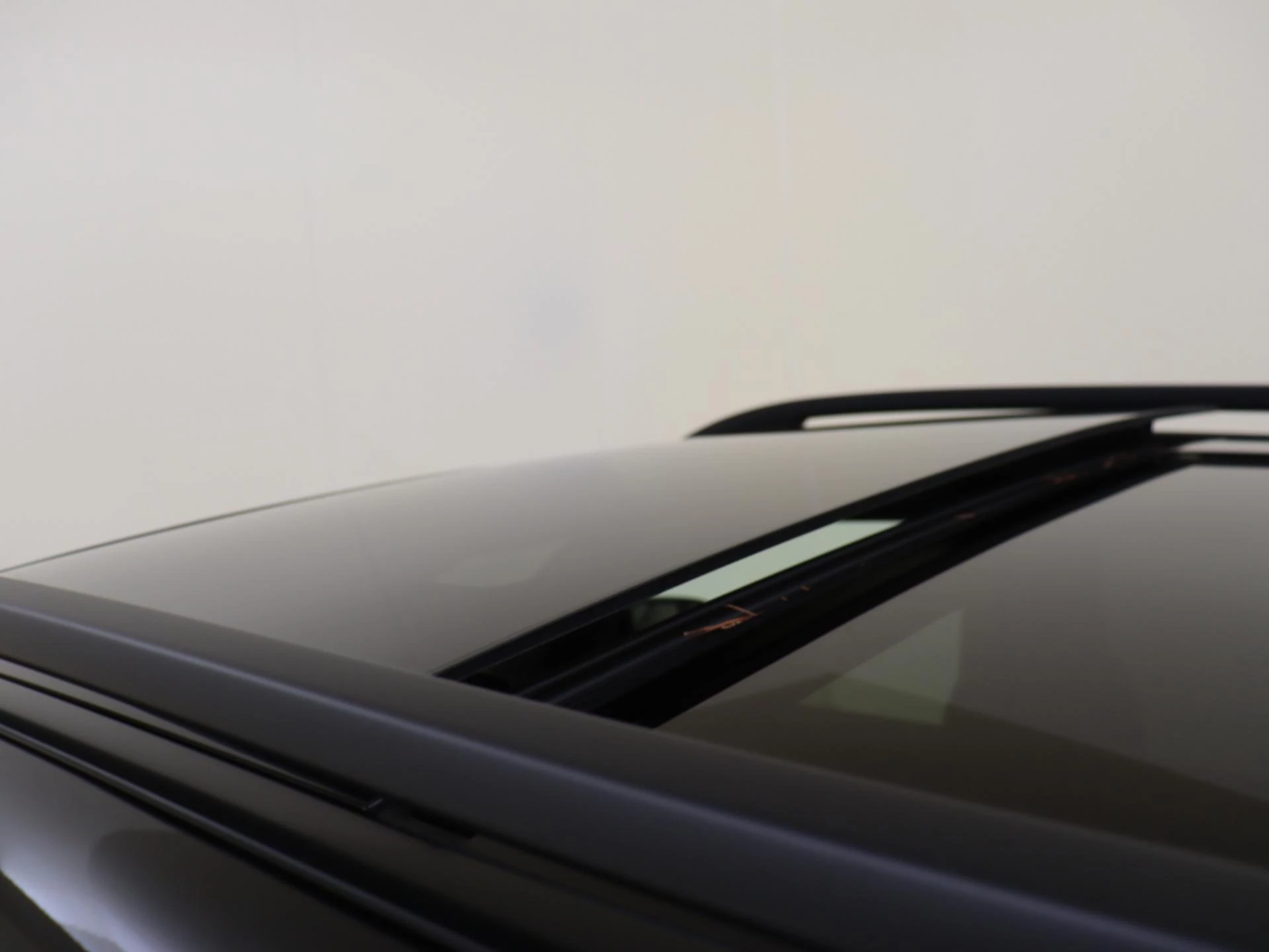 Mercedes-Benz-GLE-image-41