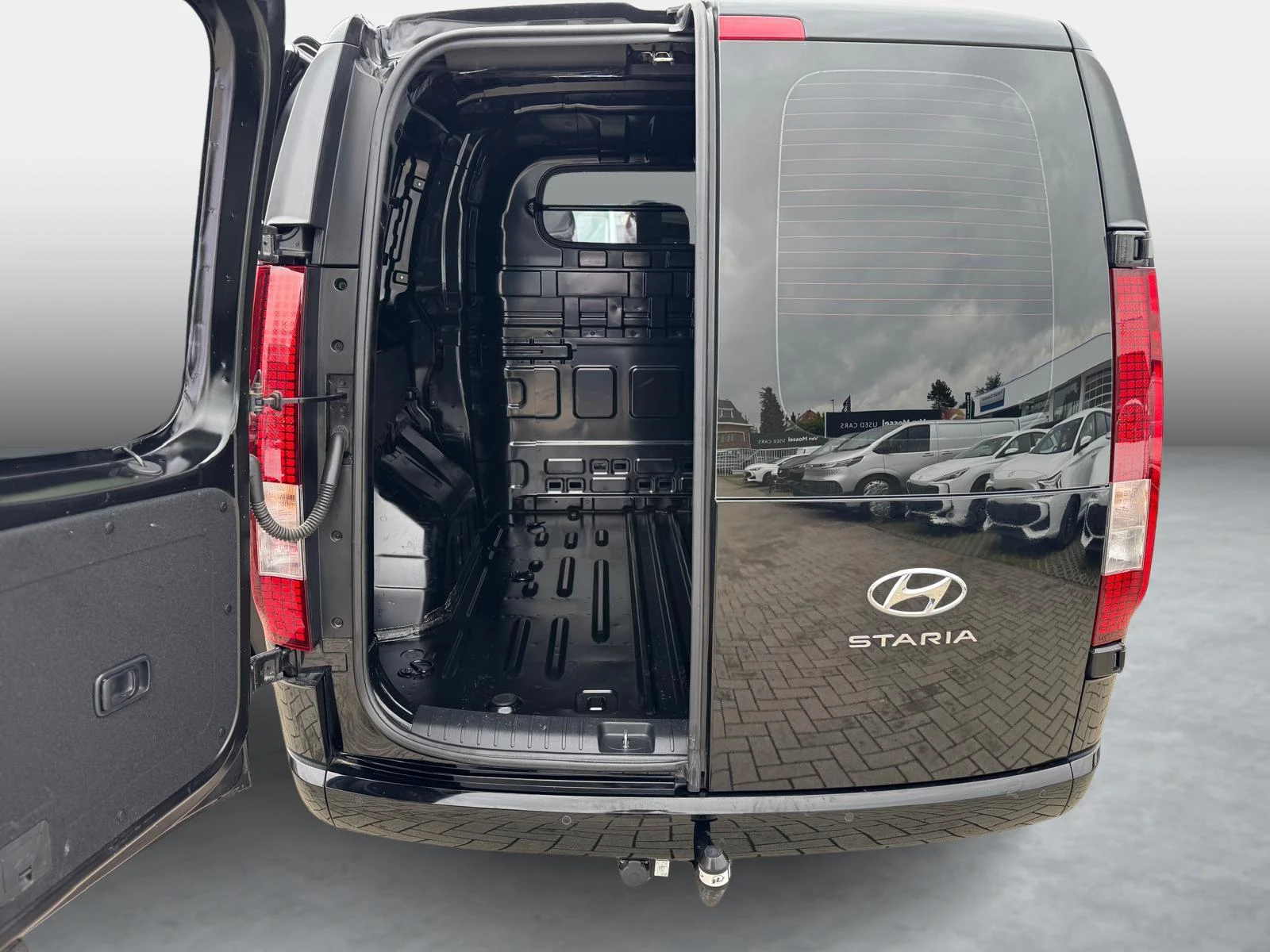 Hyundai Staria 2.2 CRDi 6ST 8AT Techno