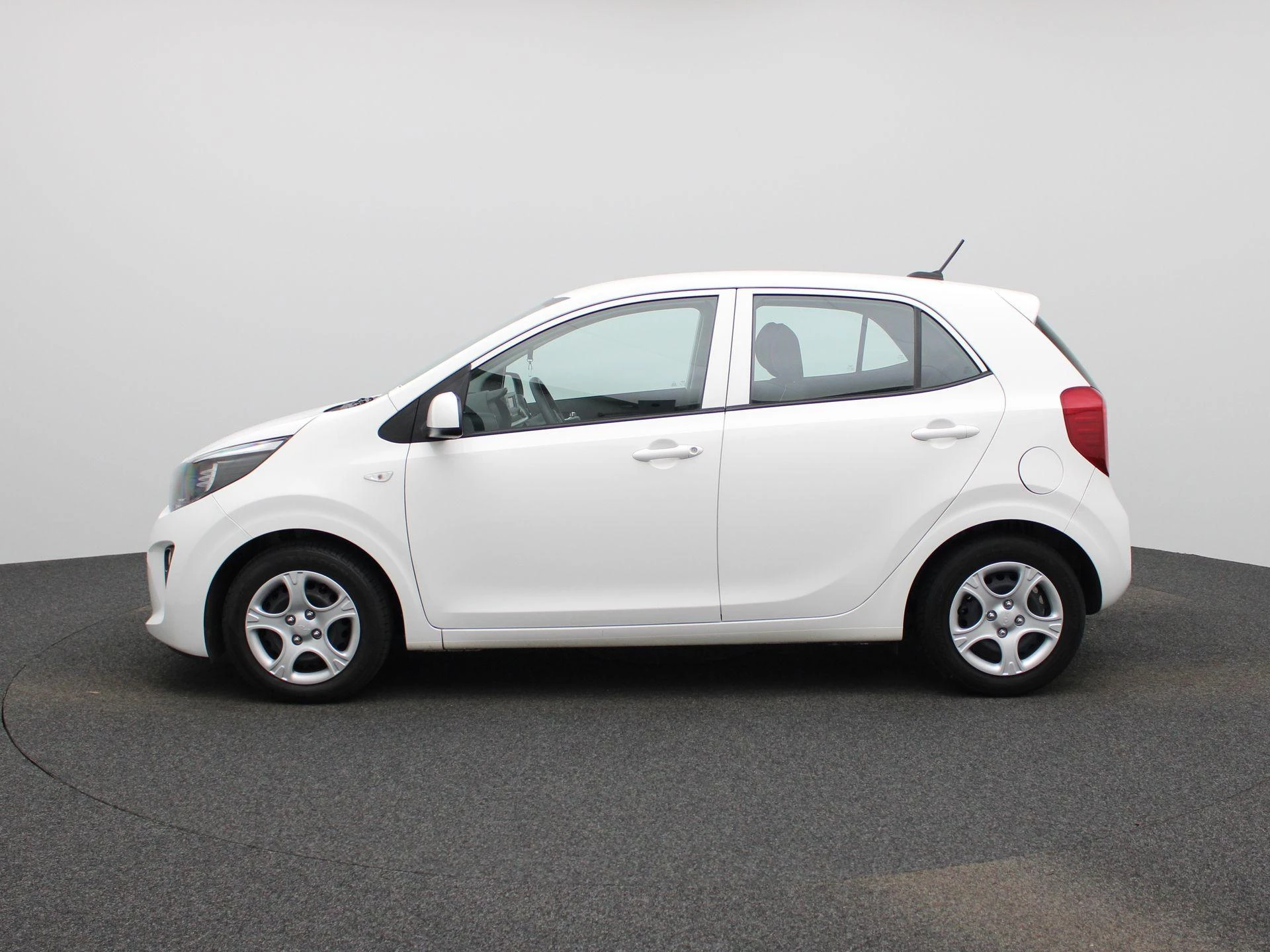 Kia-Picanto-image-5