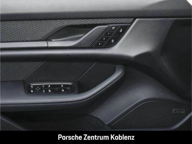 Porsche Taycan Sport Turismo s