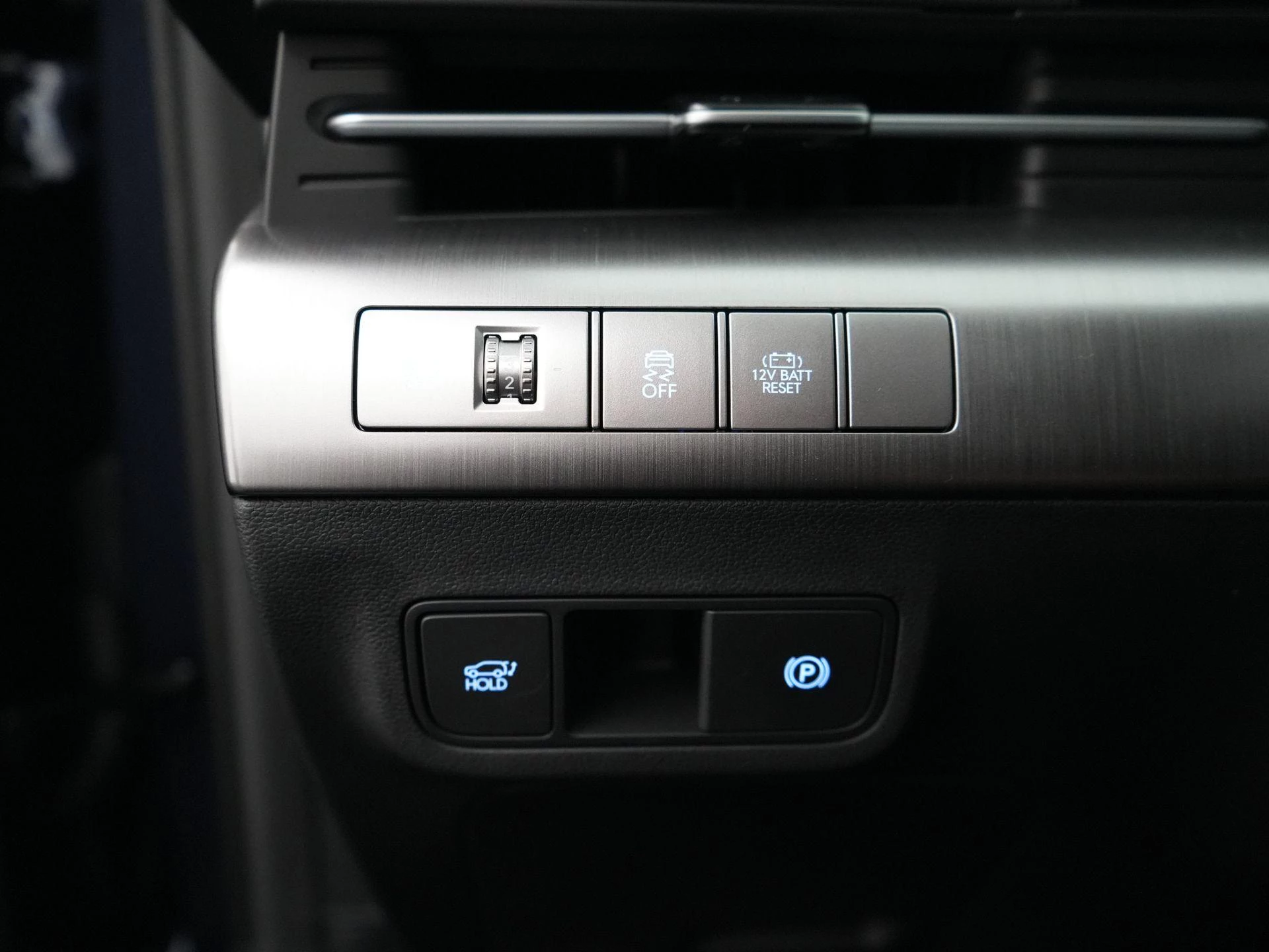 Hyundai-Kona-image-17