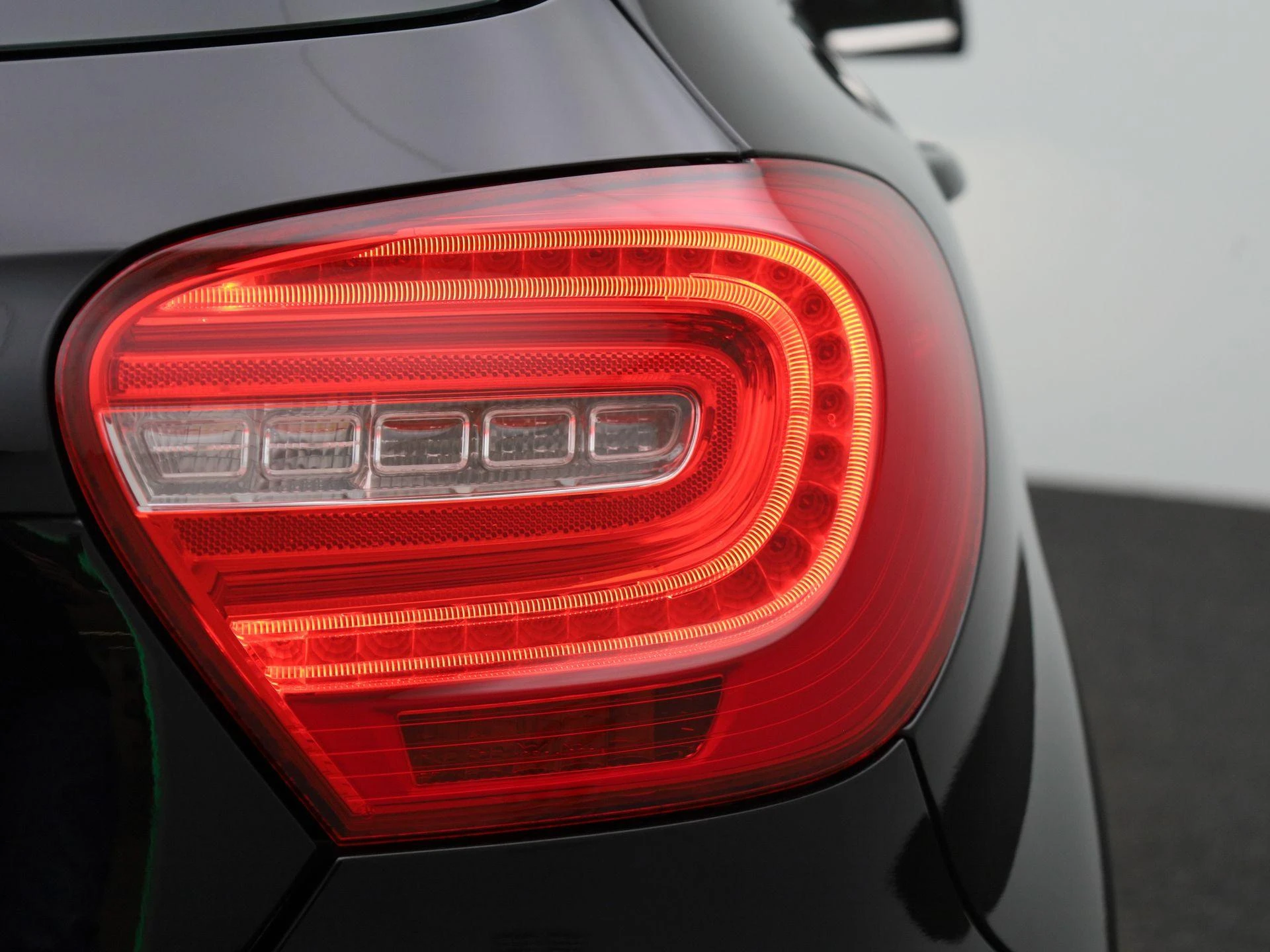 Mercedes-Benz-A-Klasse-image-36