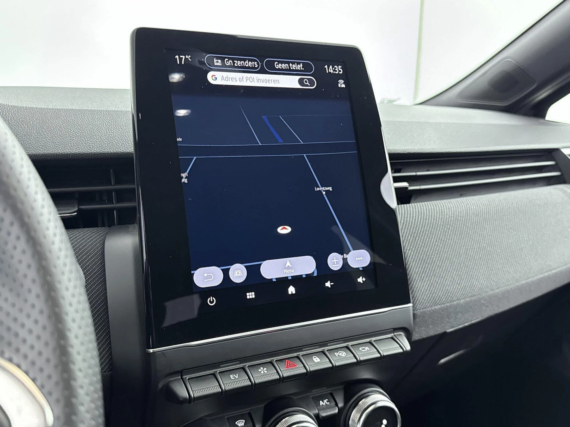 Renault-Clio-image-8