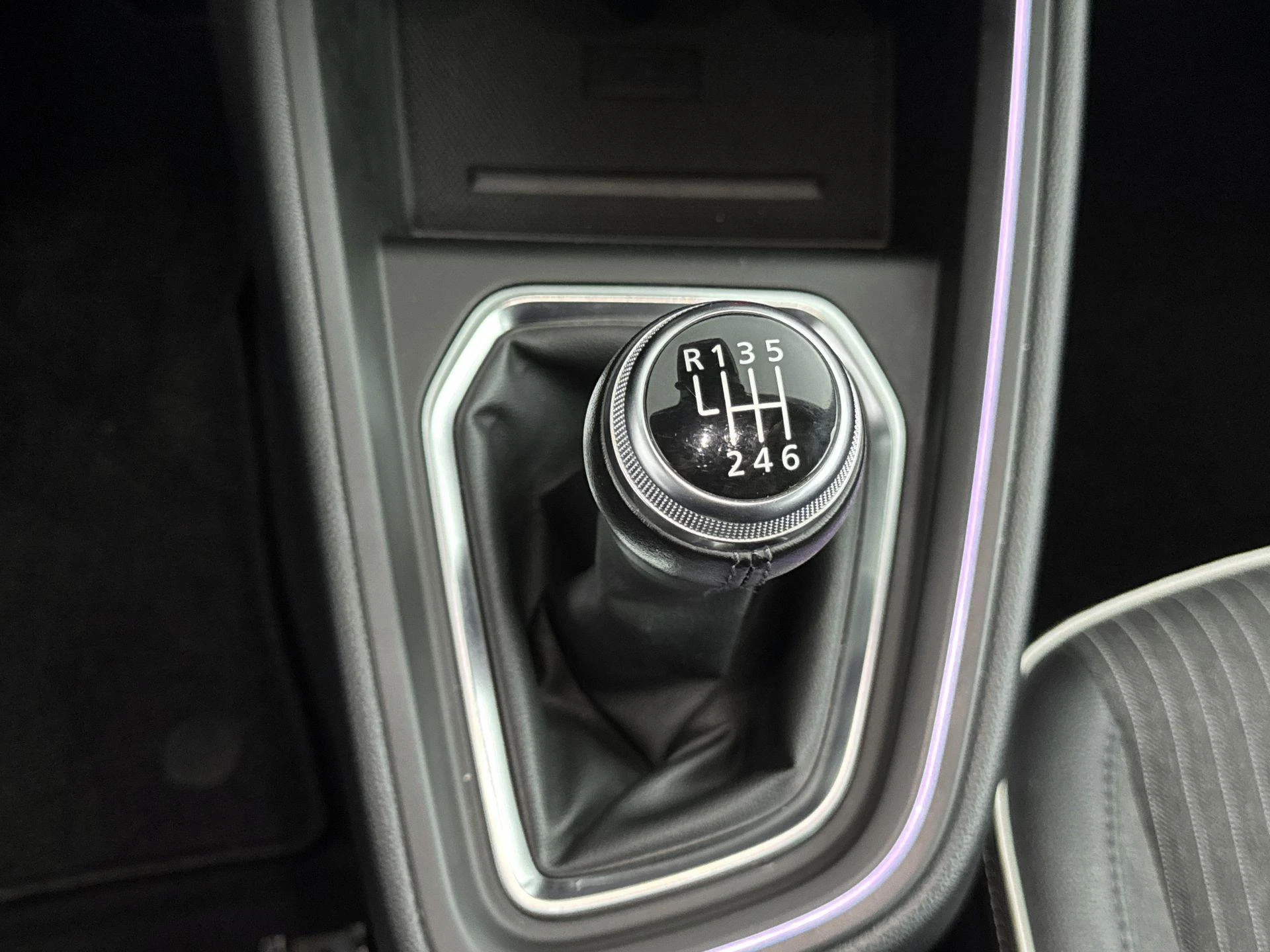 Renault-Clio-image-22