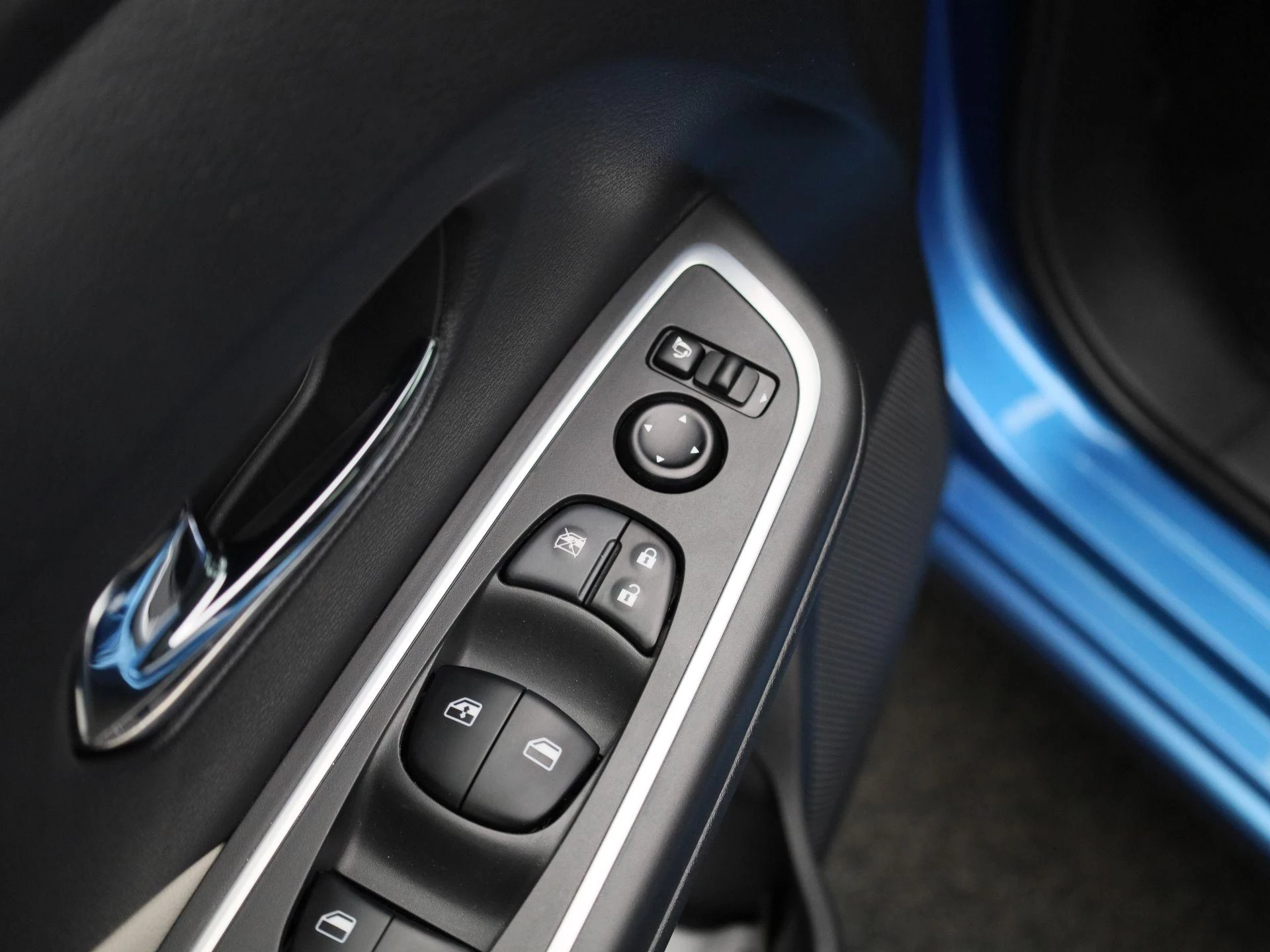 Nissan-Micra-image-32