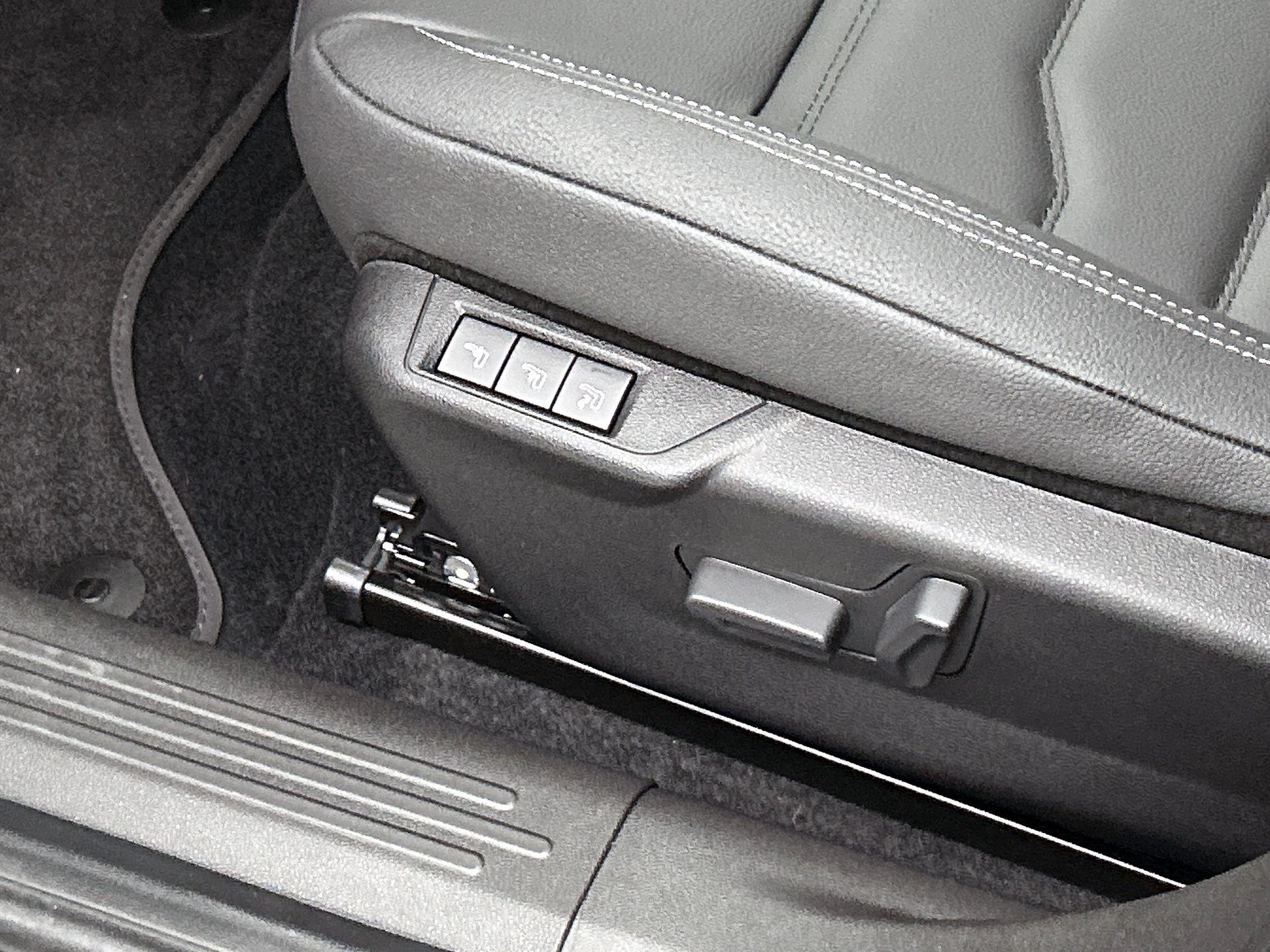 Jeep-Avenger-image-16