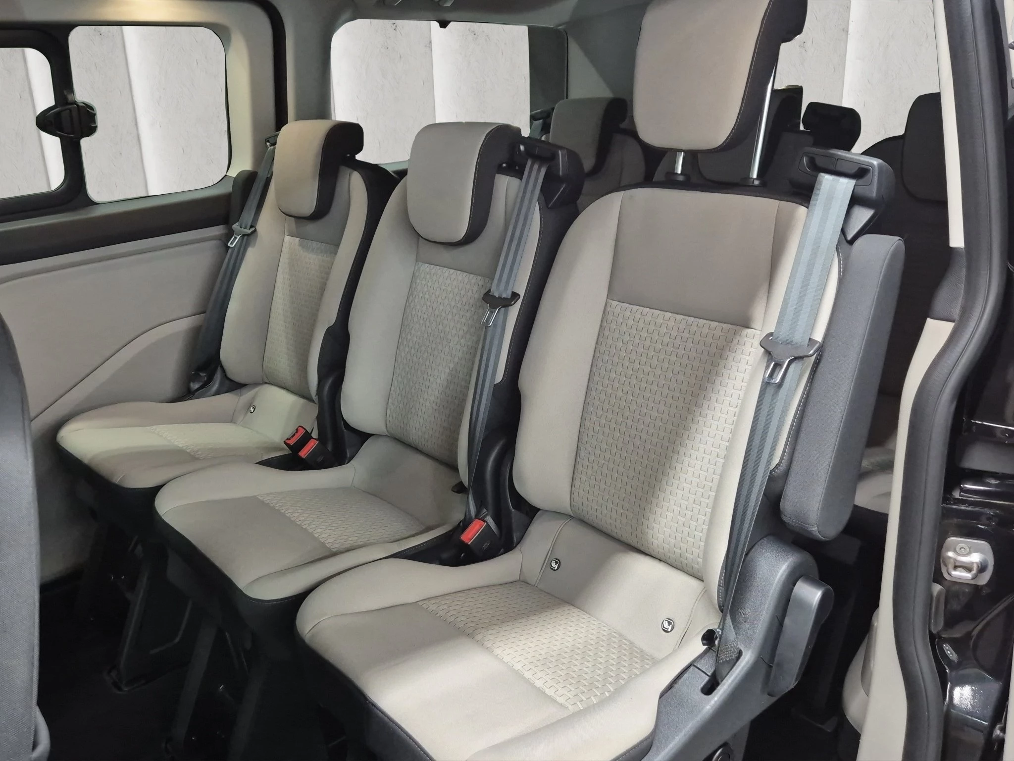 Ford Tourneo Custom 2.0 TDCi 320 L1 Trend (EURO 6d)