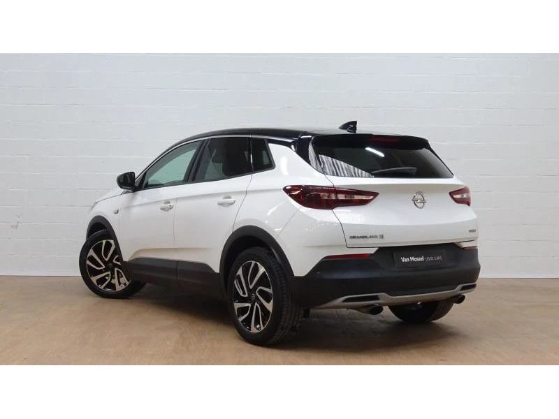 Opel Grandland X 1.6 Turbo S/S AT8 Ultimate