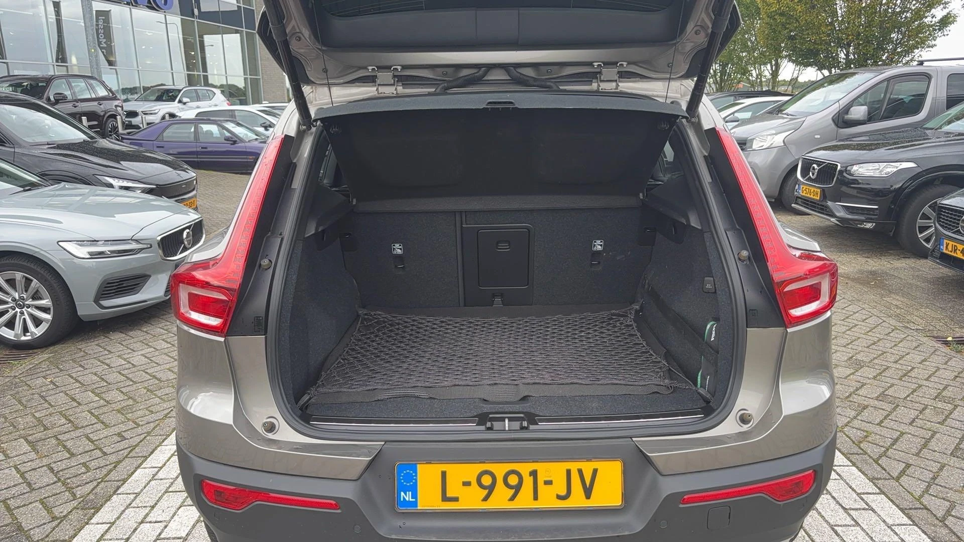 Volvo-XC40-image-9