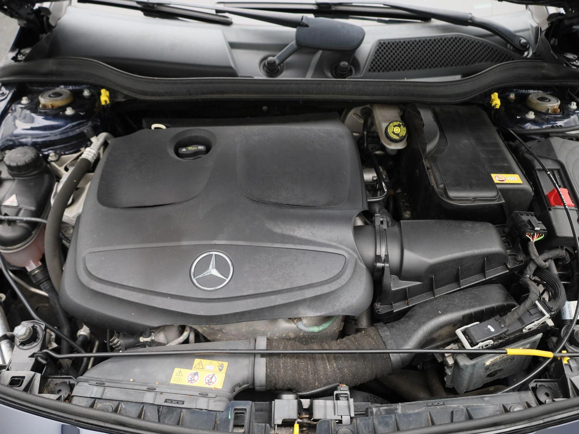 Mercedes-Benz-CLA-image-36