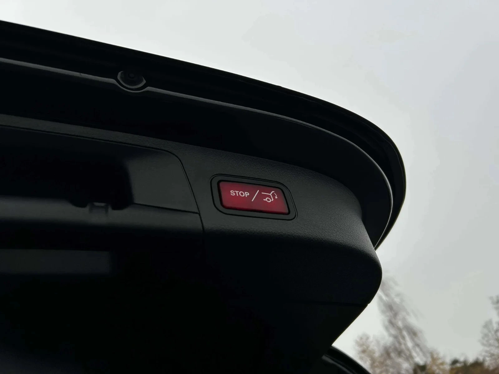 Mercedes-Benz-EQA-image-22